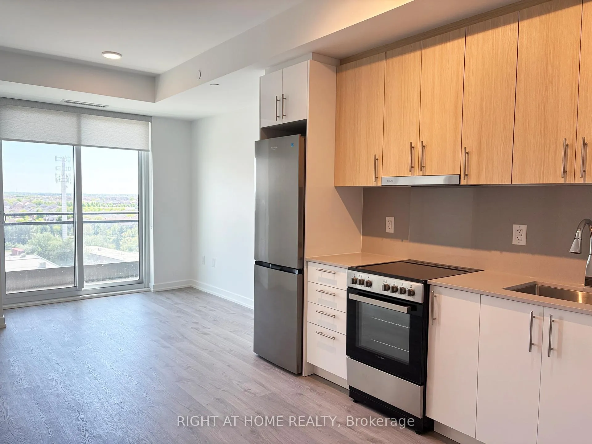 Photo 1 of Unit A-1011, 9763 Markham Road, Markham, Greensborough — HOMEH