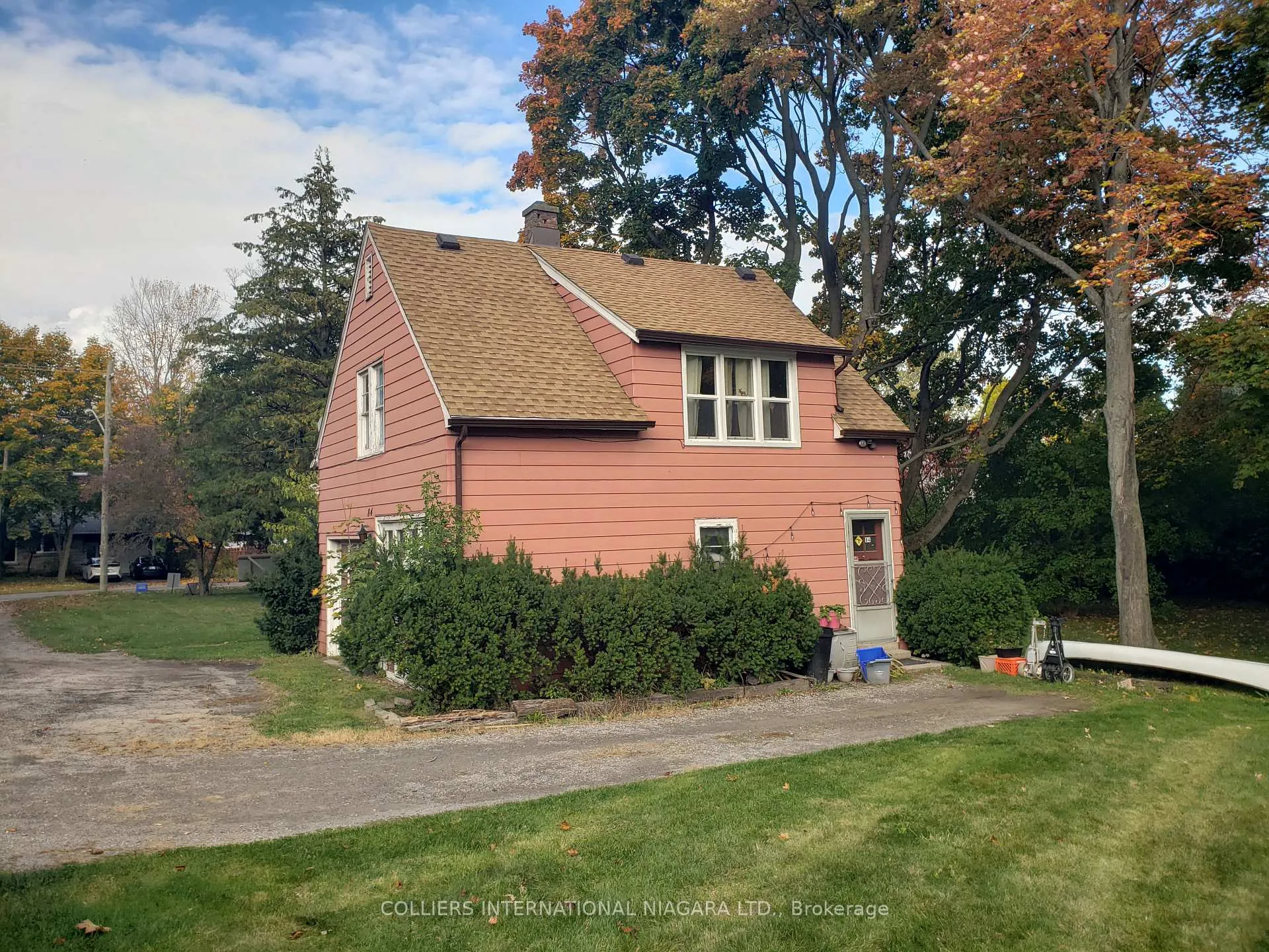 Photo 4 of 82-88 Canboro Road, Pelham, Fonthill — HOMEH