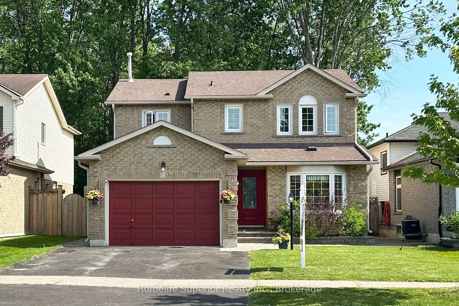 Photo 1 of 122 Sandringham Drive, Clarington, Courtice — HOMEH