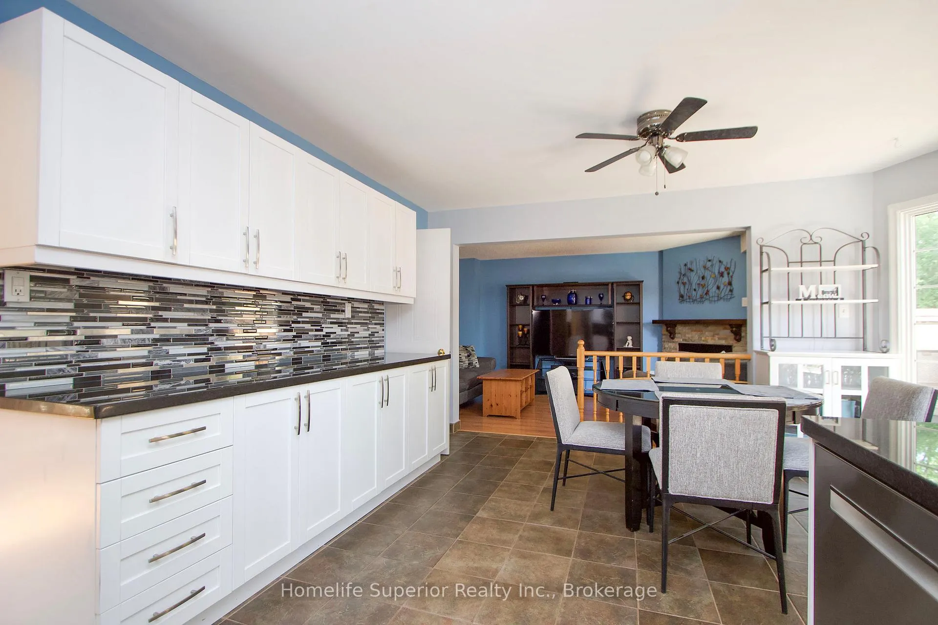 Photo 12 of 122 Sandringham Drive, Clarington, Courtice — HOMEH