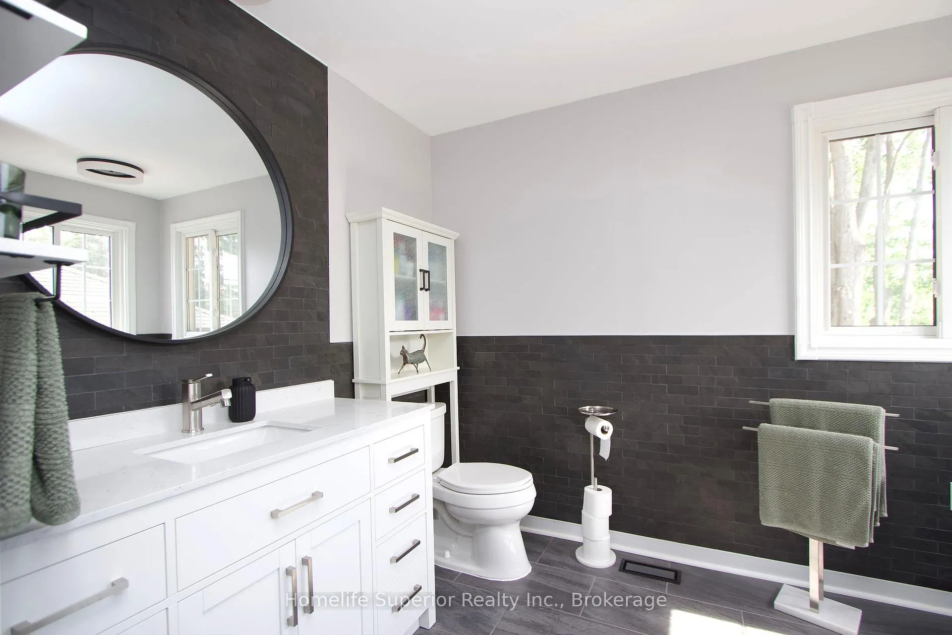 Photo 24 of 122 Sandringham Drive, Clarington, Courtice — HOMEH