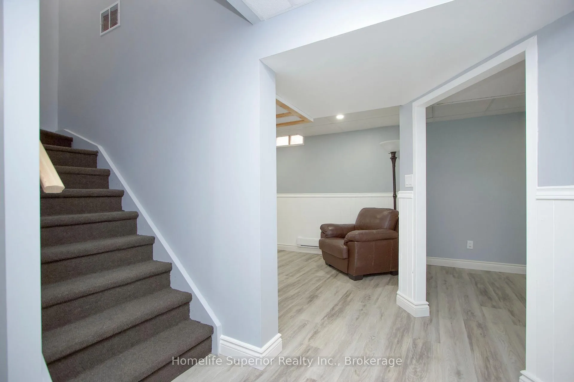 Photo 29 of 122 Sandringham Drive, Clarington, Courtice — HOMEH