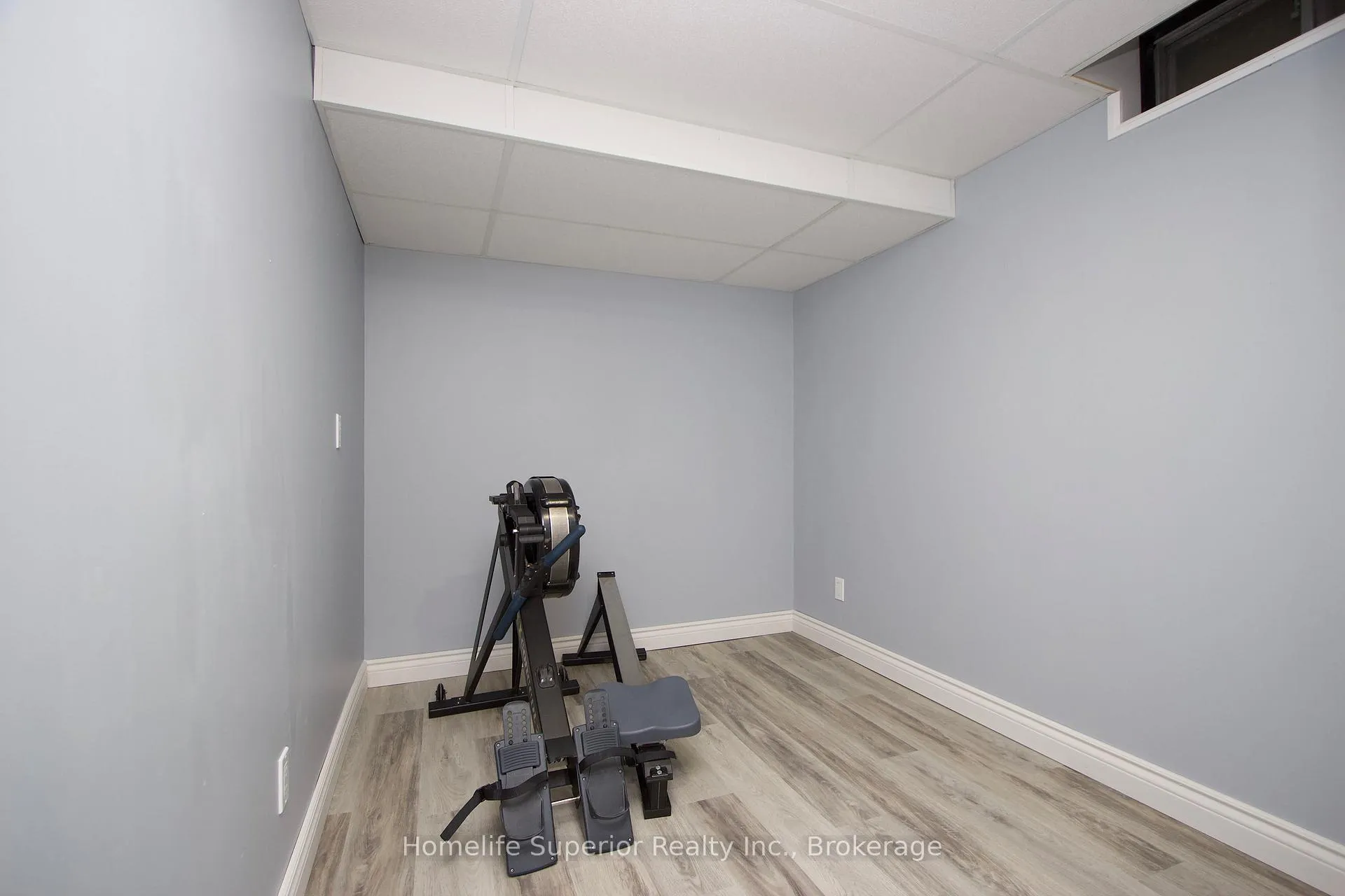 Photo 33 of 122 Sandringham Drive, Clarington, Courtice — HOMEH