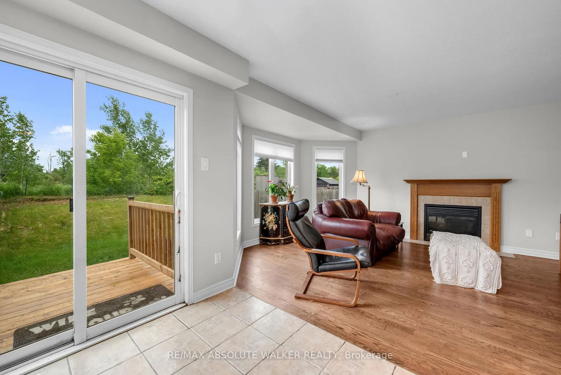Photo 17 of 2351 Glandriel Crescent, Ottawa, Springridge/East Village — HOMEH