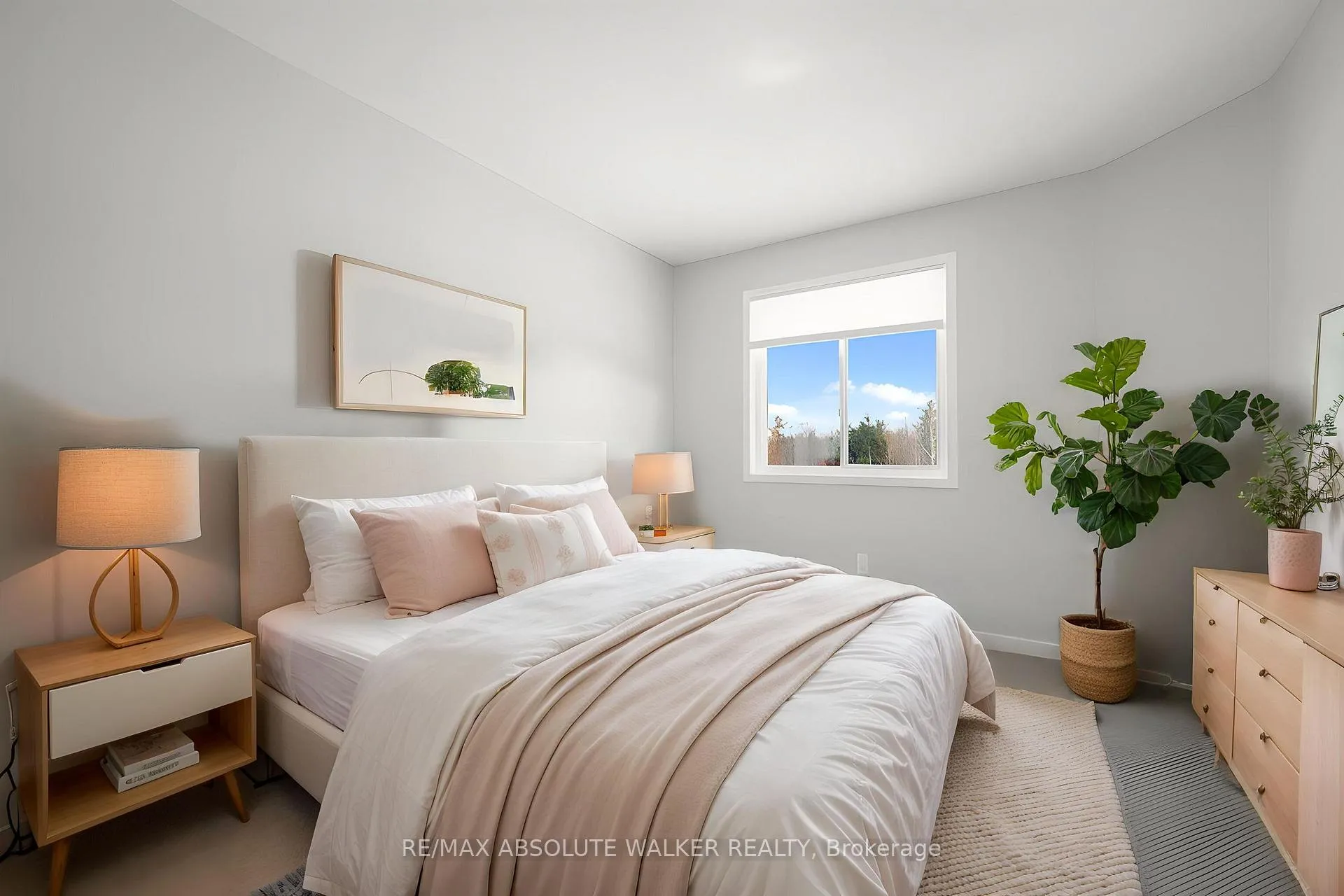 Photo 33 of 2351 Glandriel Crescent, Ottawa, Springridge/East Village — HOMEH