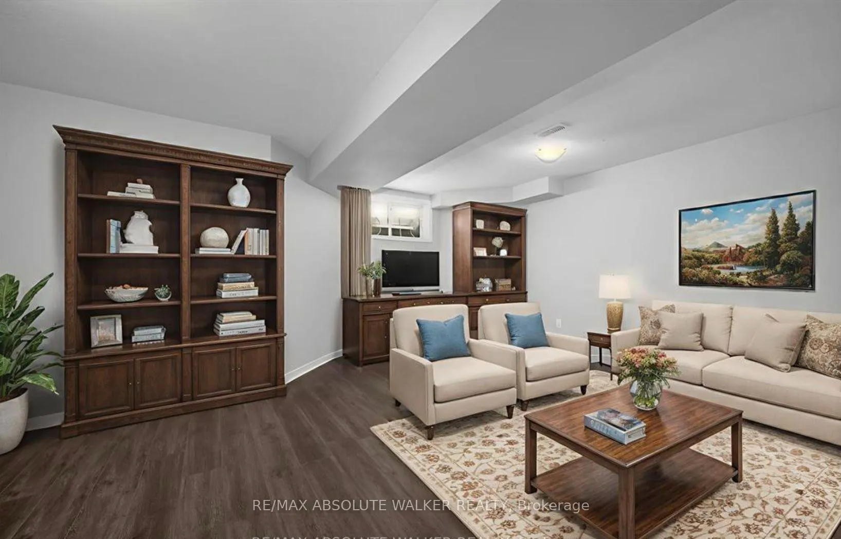 Photo 37 of 2351 Glandriel Crescent, Ottawa, Springridge/East Village — HOMEH
