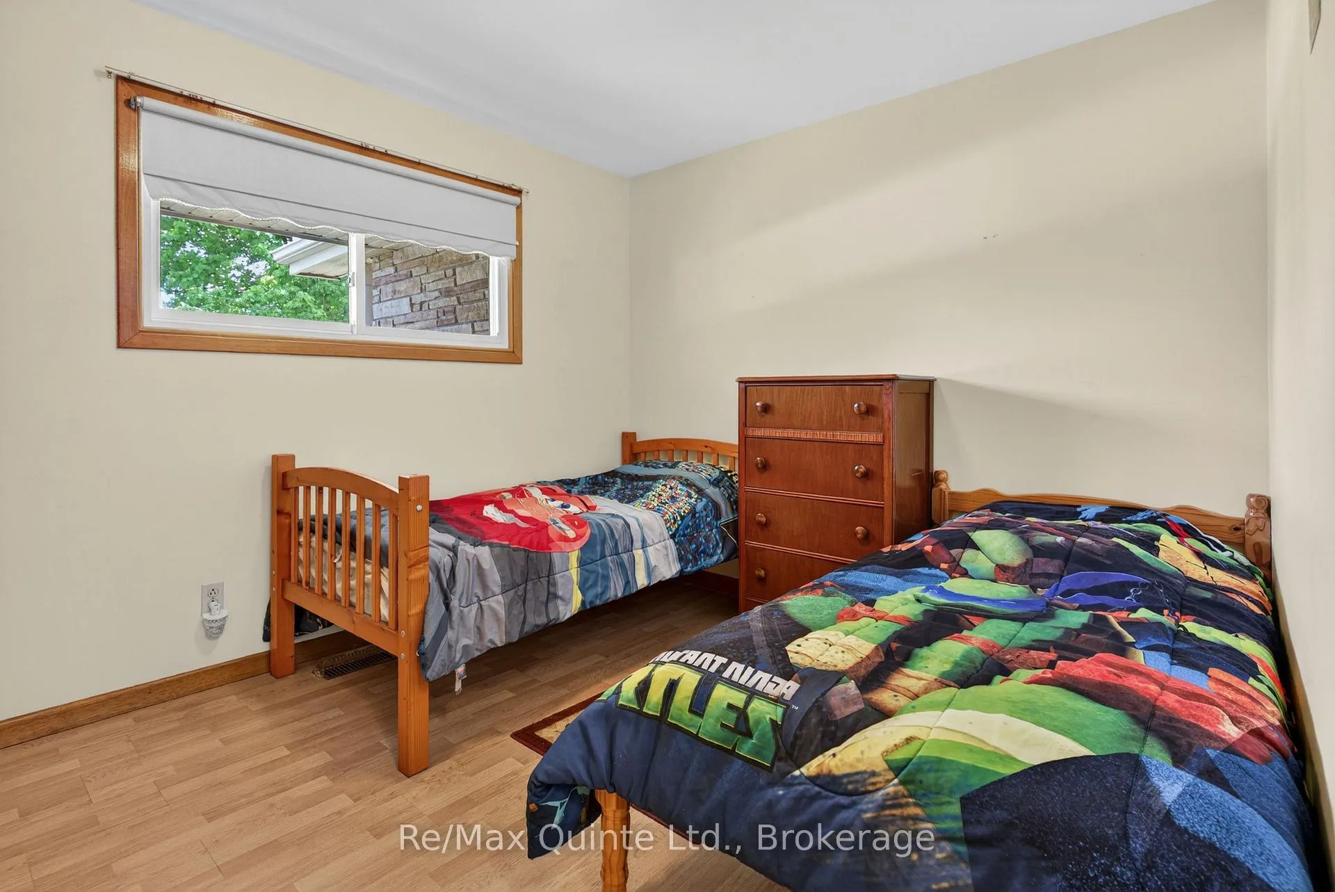 Photo 19 of 37 Wickens Street, Quinte West, Sidney Ward — HOMEH
