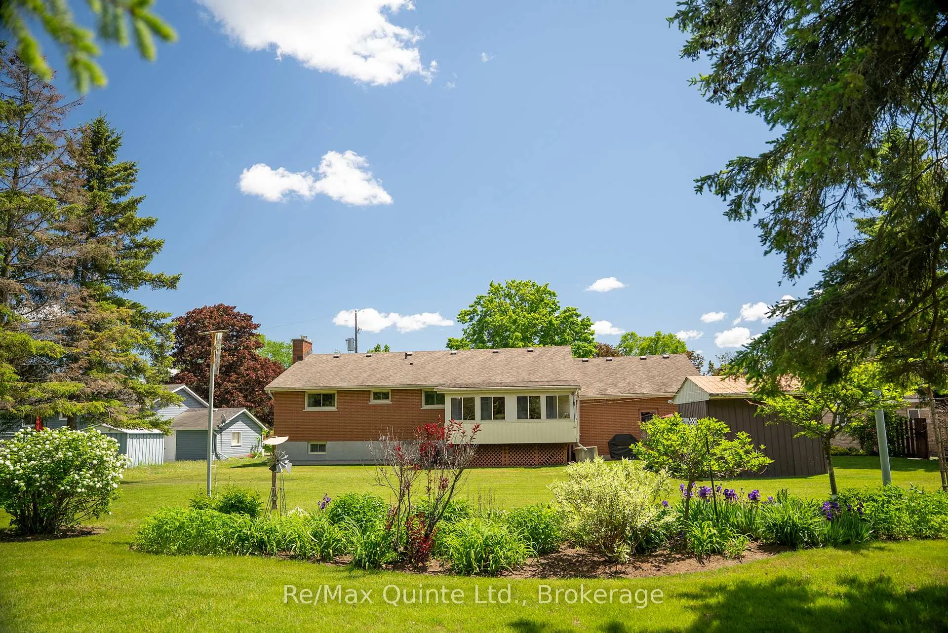 Photo 43 of 37 Wickens Street, Quinte West, Sidney Ward — HOMEH