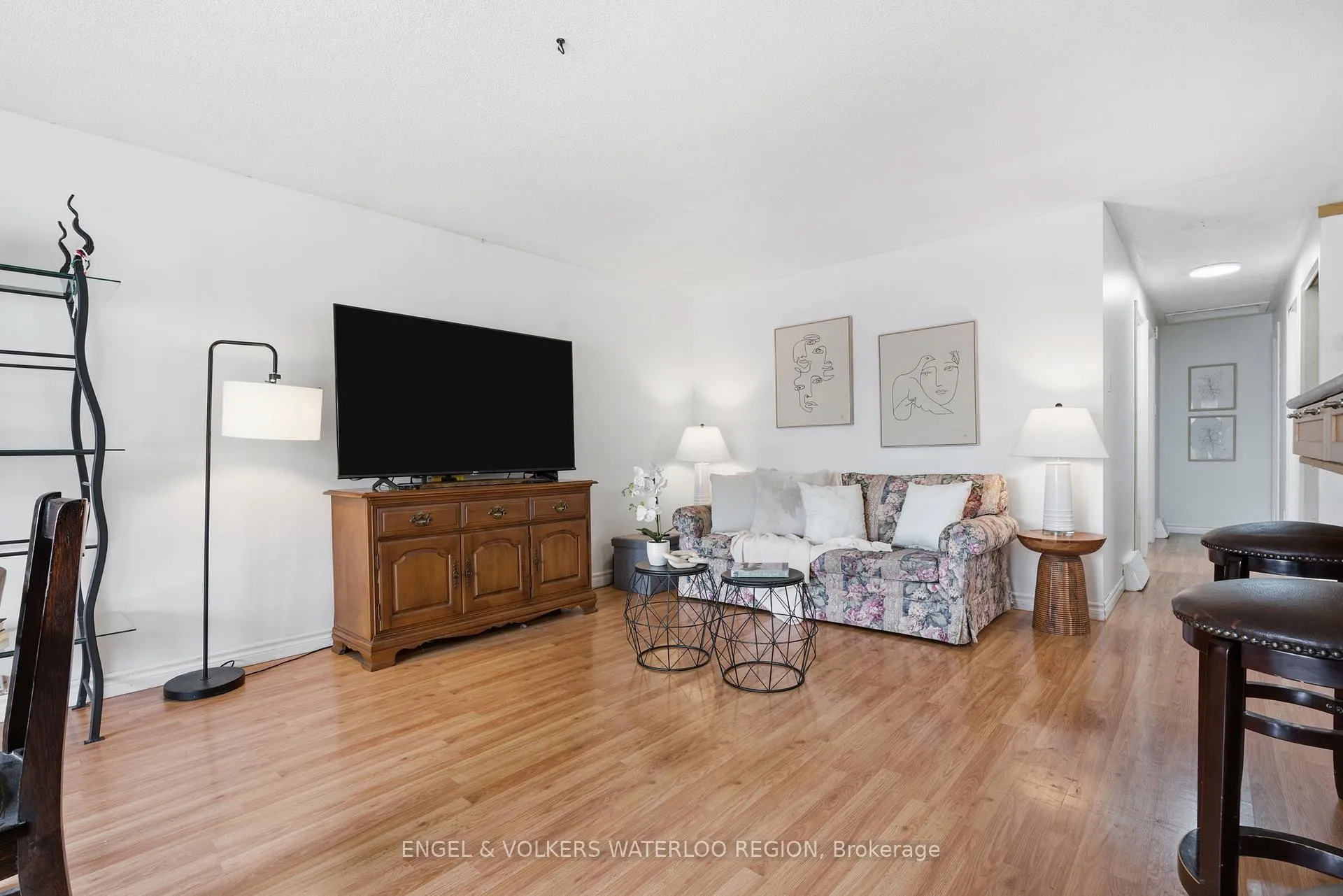 Photo 22 of 515 Strasburg Road, Kitchener, Alpine — HOMEH