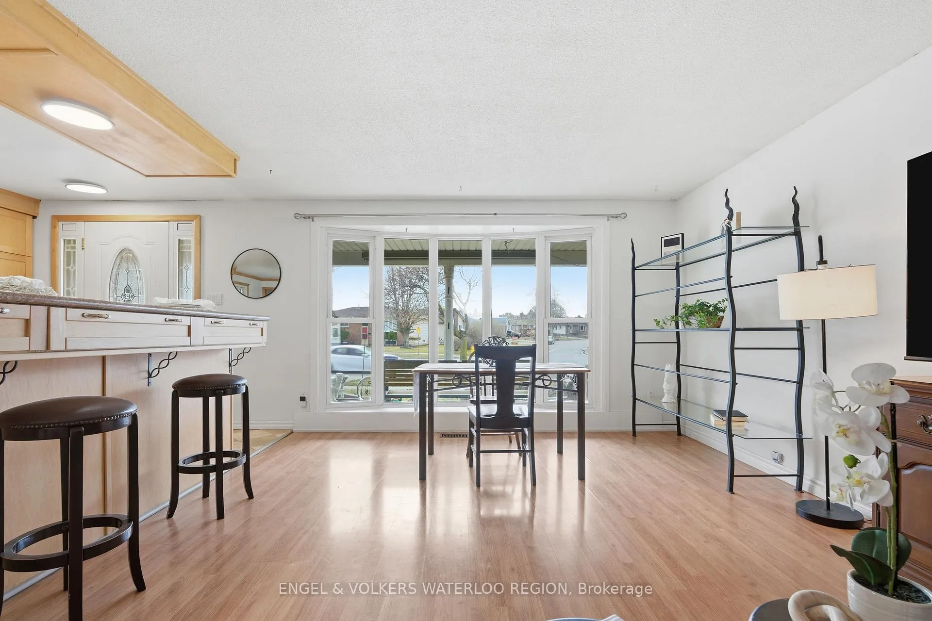 Photo 24 of 515 Strasburg Road, Kitchener, Alpine — HOMEH