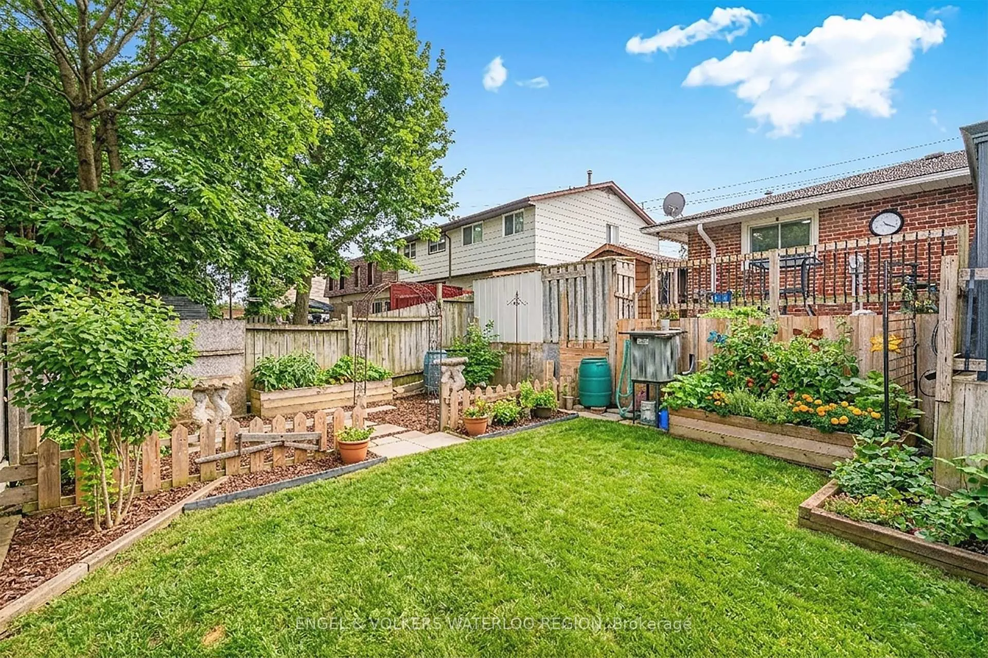 Photo 29 of 515 Strasburg Road, Kitchener, Alpine — HOMEH