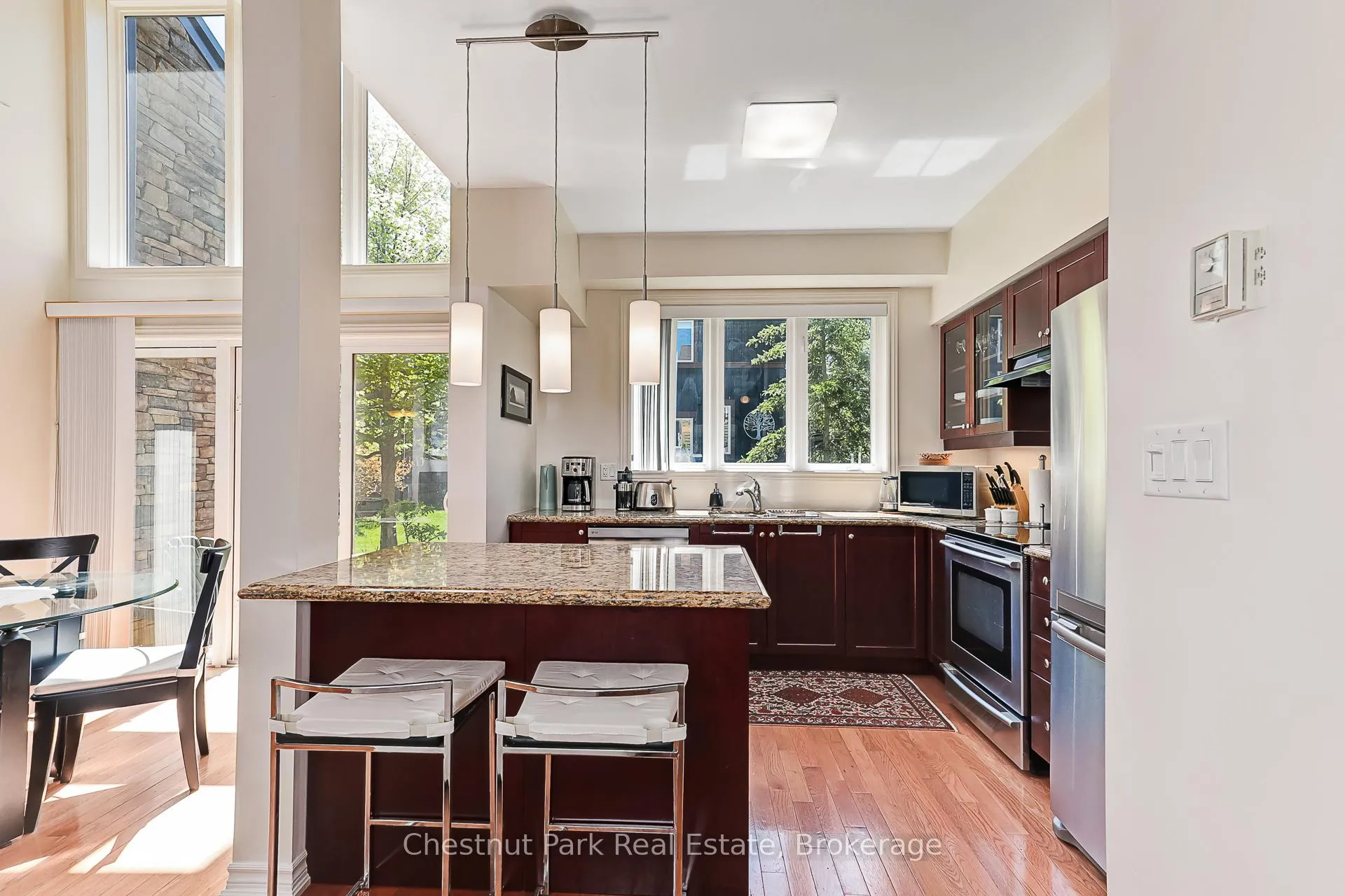 Photo 12 of 53 Joseph Trail, Collingwood — HOMEH