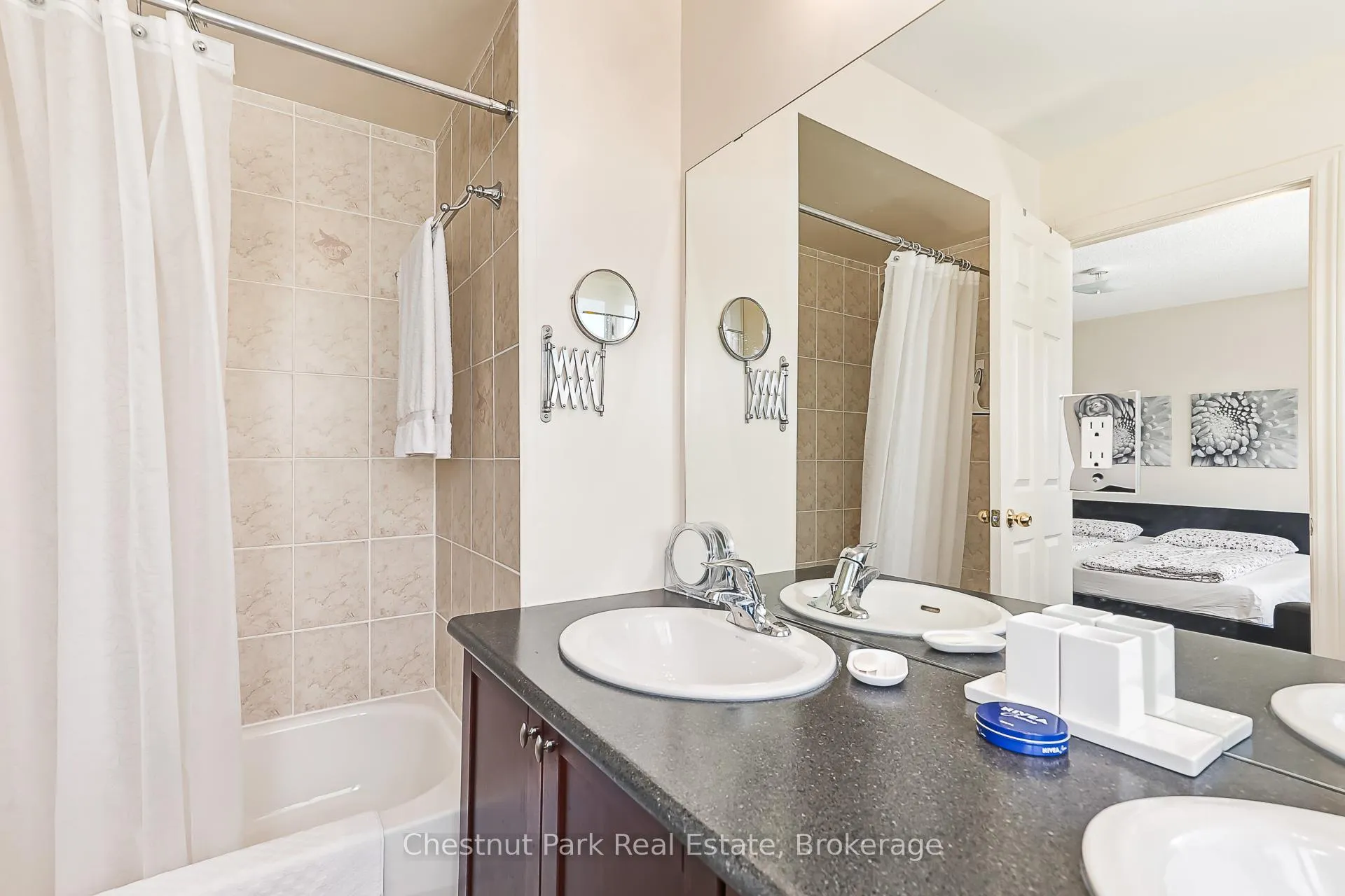 Photo 22 of 53 Joseph Trail, Collingwood — HOMEH