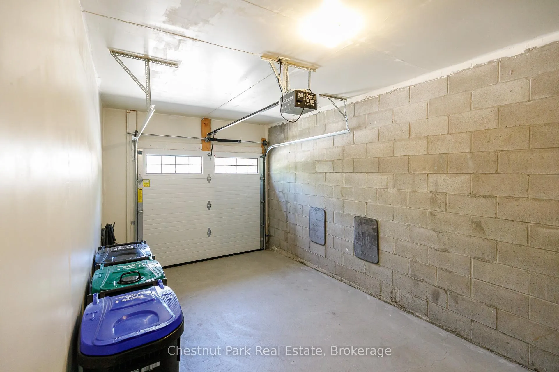 Photo 27 of 53 Joseph Trail, Collingwood — HOMEH