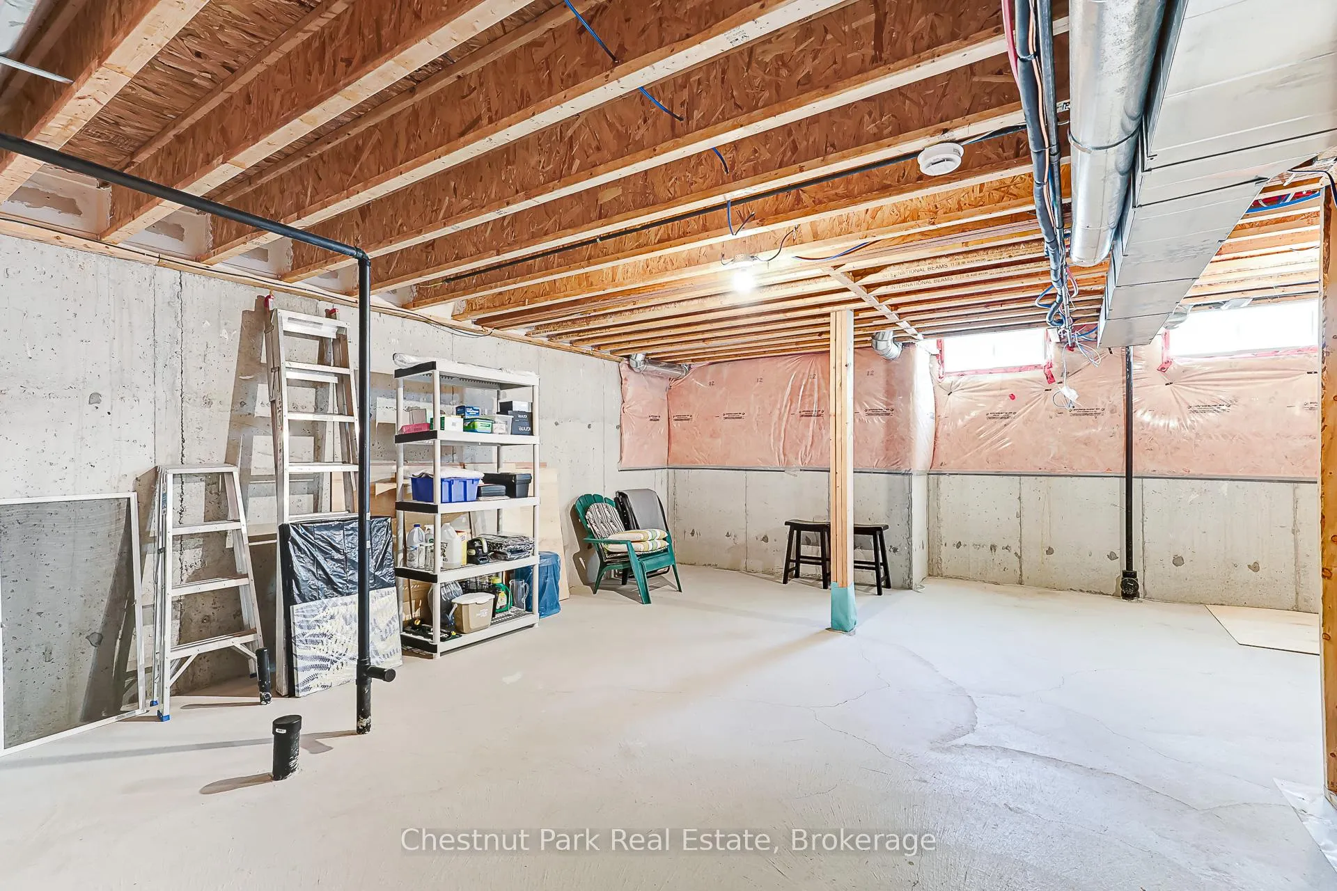 Photo 30 of 53 Joseph Trail, Collingwood — HOMEH