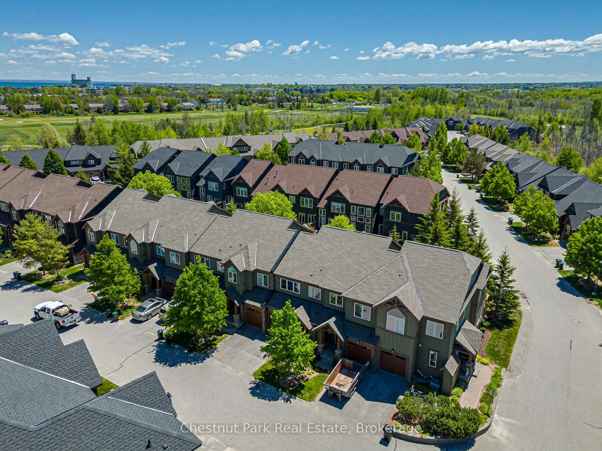 Photo 39 of 53 Joseph Trail, Collingwood — HOMEH