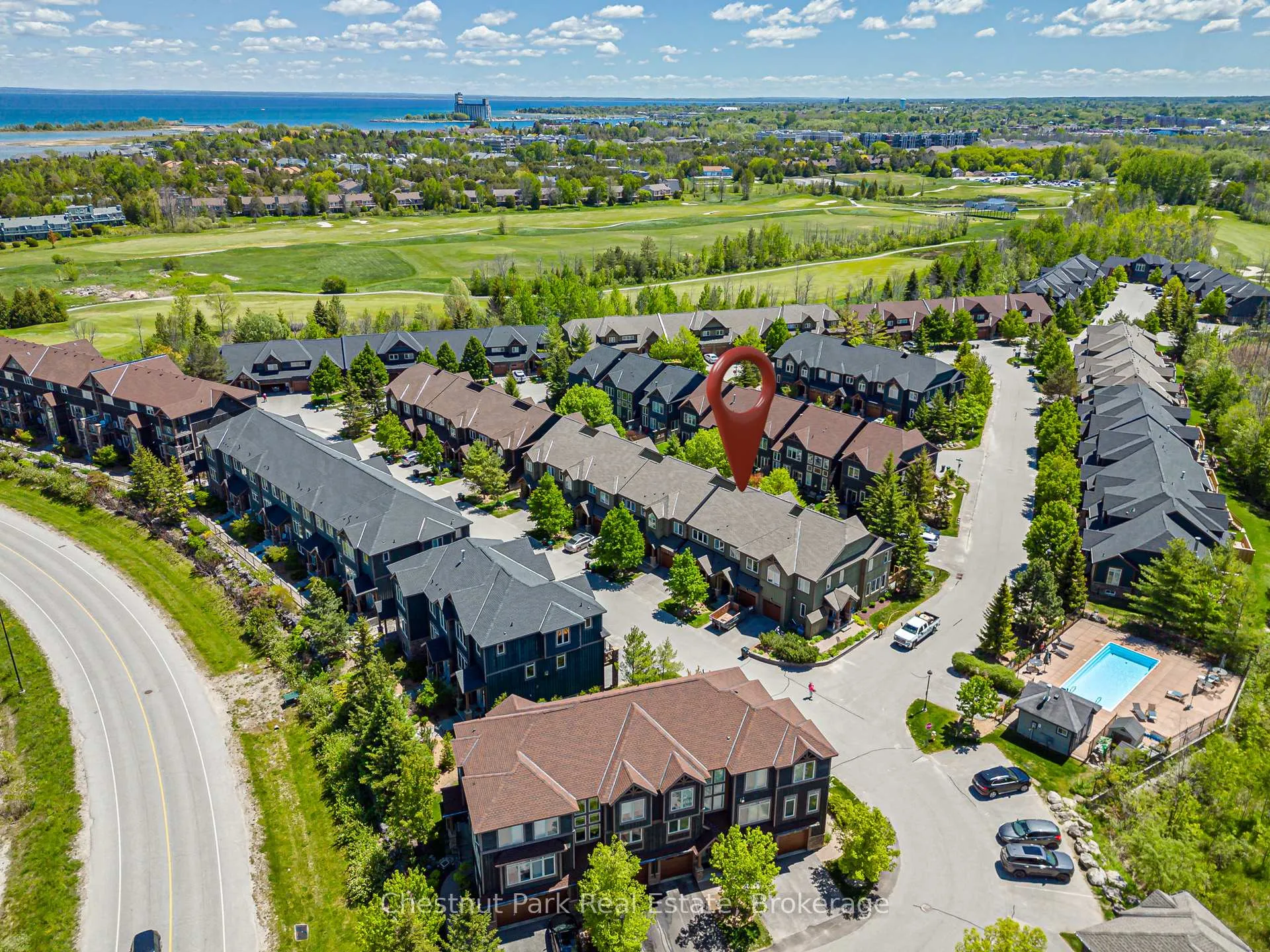 Photo 43 of 53 Joseph Trail, Collingwood — HOMEH