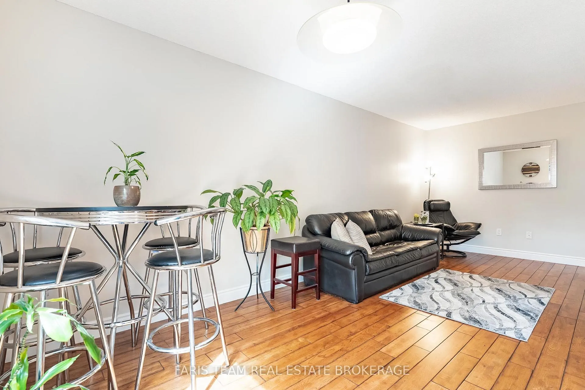 Photo 10 of Unit 64, 165 Kozlov Street, Barrie, West Bayfield — HOMEH