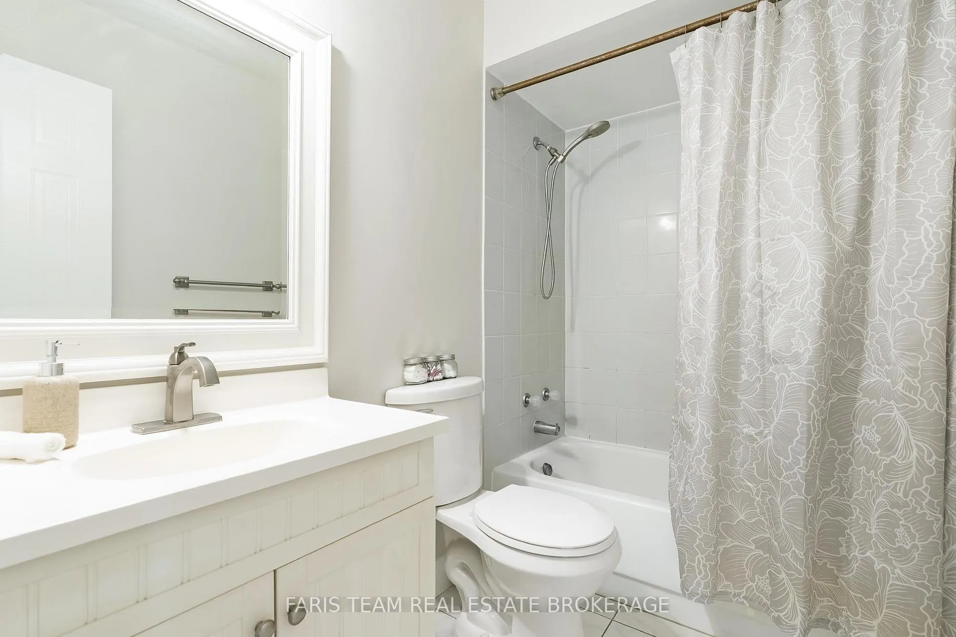 Photo 19 of Unit 64, 165 Kozlov Street, Barrie, West Bayfield — HOMEH