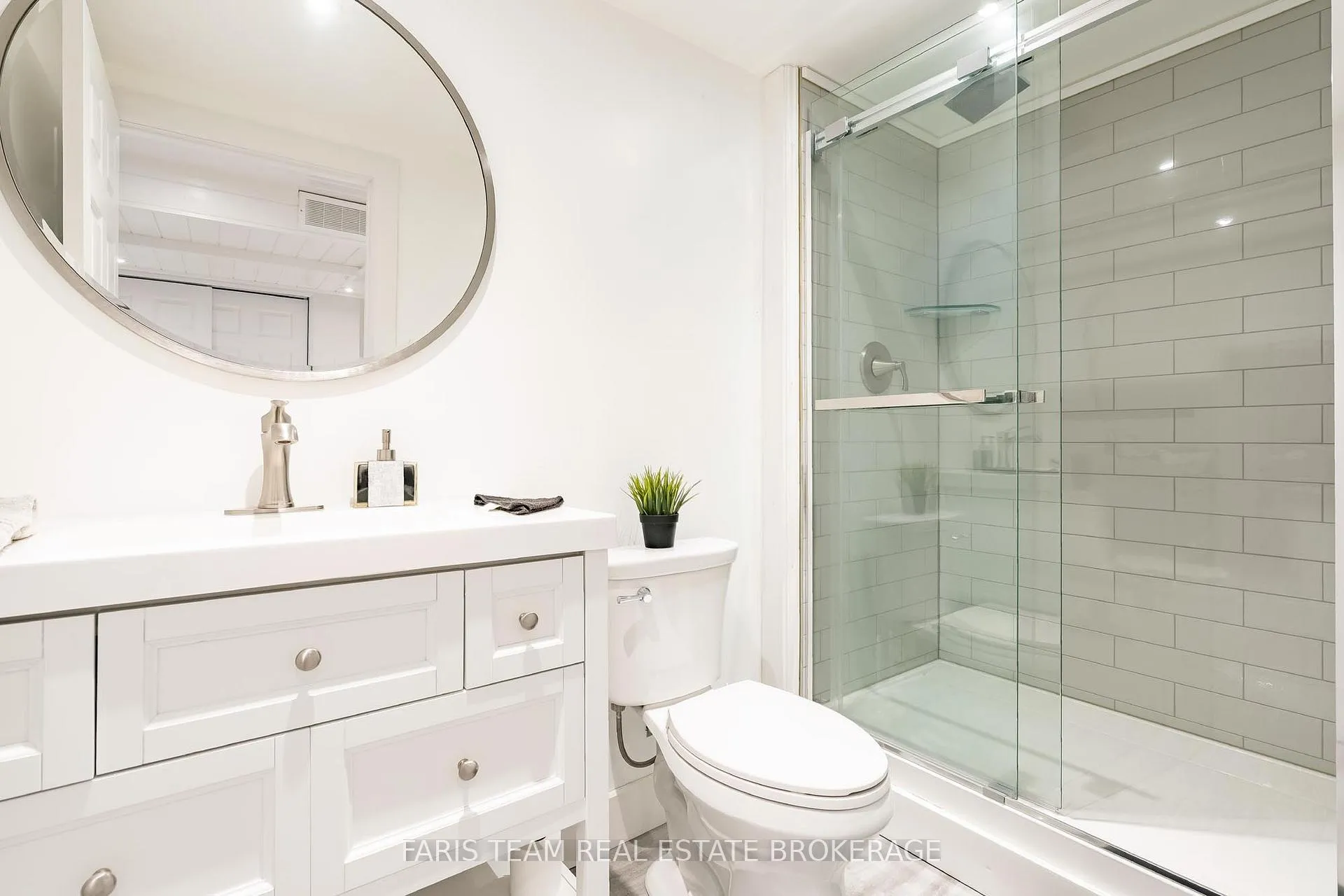 Photo 22 of Unit 64, 165 Kozlov Street, Barrie, West Bayfield — HOMEH