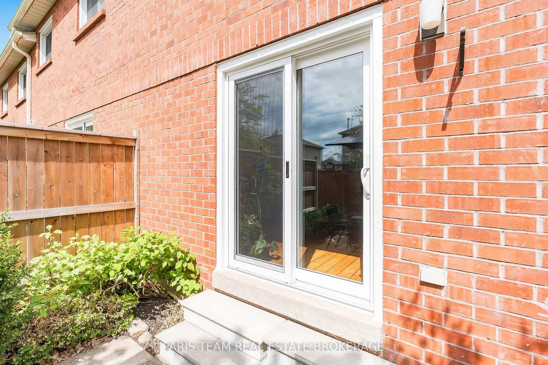 Photo 24 of Unit 64, 165 Kozlov Street, Barrie, West Bayfield — HOMEH