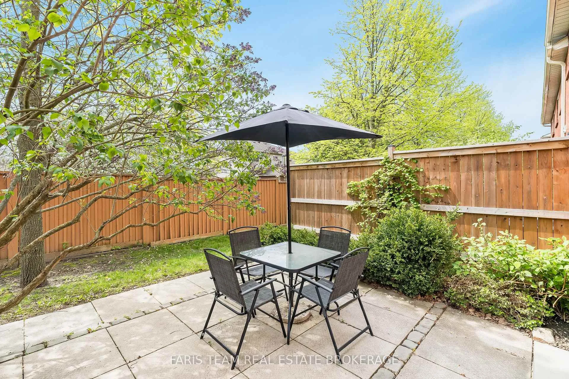 Photo 25 of Unit 64, 165 Kozlov Street, Barrie, West Bayfield — HOMEH