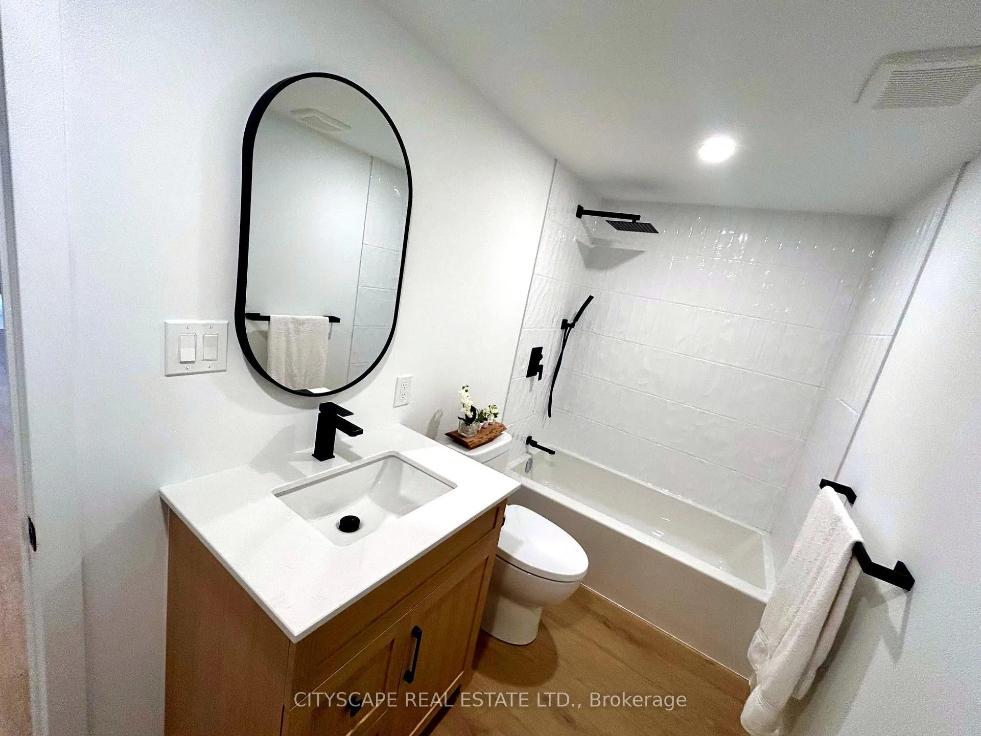 Photo 21 of 39 Carousel Avenue, Hamilton, Bruleville — HOMEH
