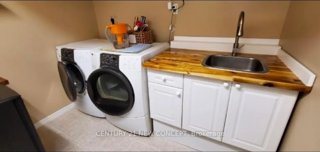 Photo 6 of Unit Basement, 2468 Pebblestone Court, Oakville, West Oak Trails — HOMEH
