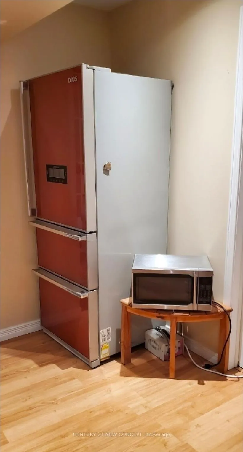 Photo 7 of Unit Basement, 2468 Pebblestone Court, Oakville, West Oak Trails — HOMEH