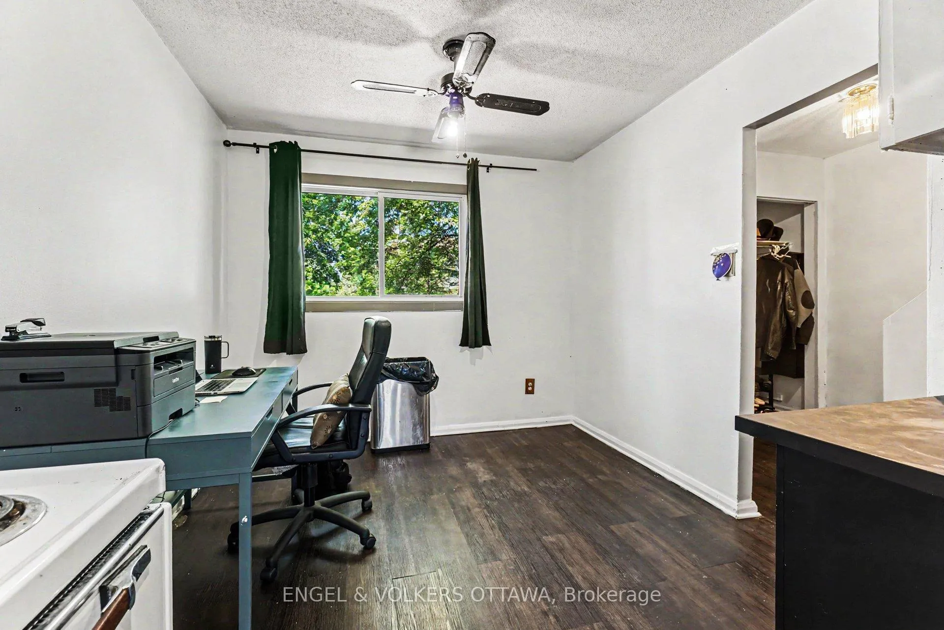 Photo 6 of 4557 Dora Crescent, Ottawa, Cyrville — HOMEH