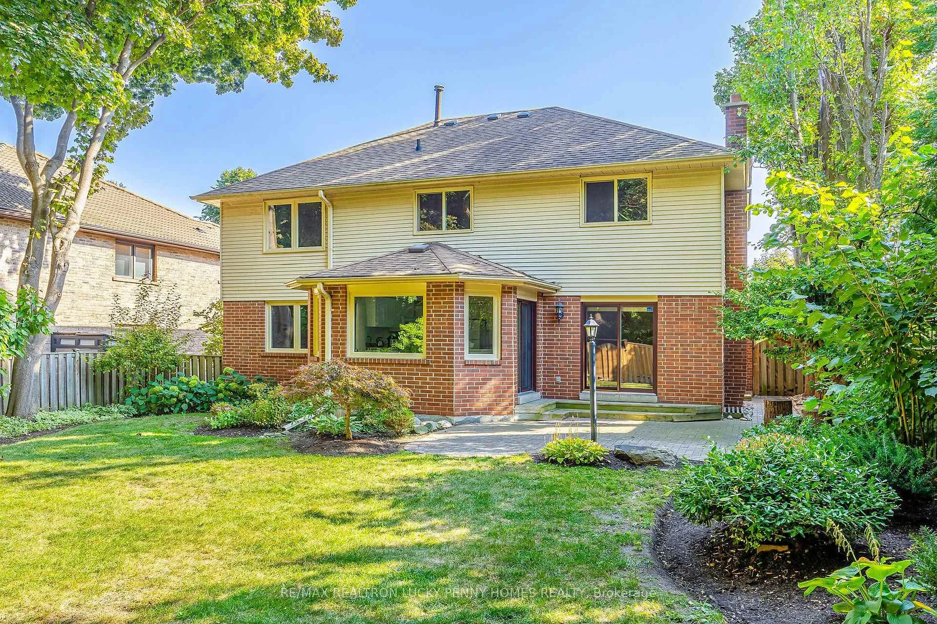 Photo 39 of 4 McPhail Court, Markham, Buttonville — HOMEH