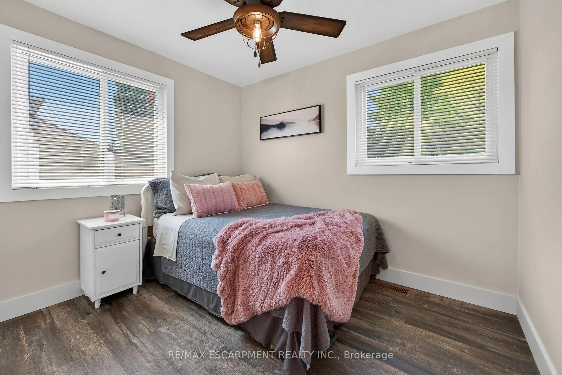 Photo 10 of 10 Elm Street, Norfolk, Simcoe — HOMEH