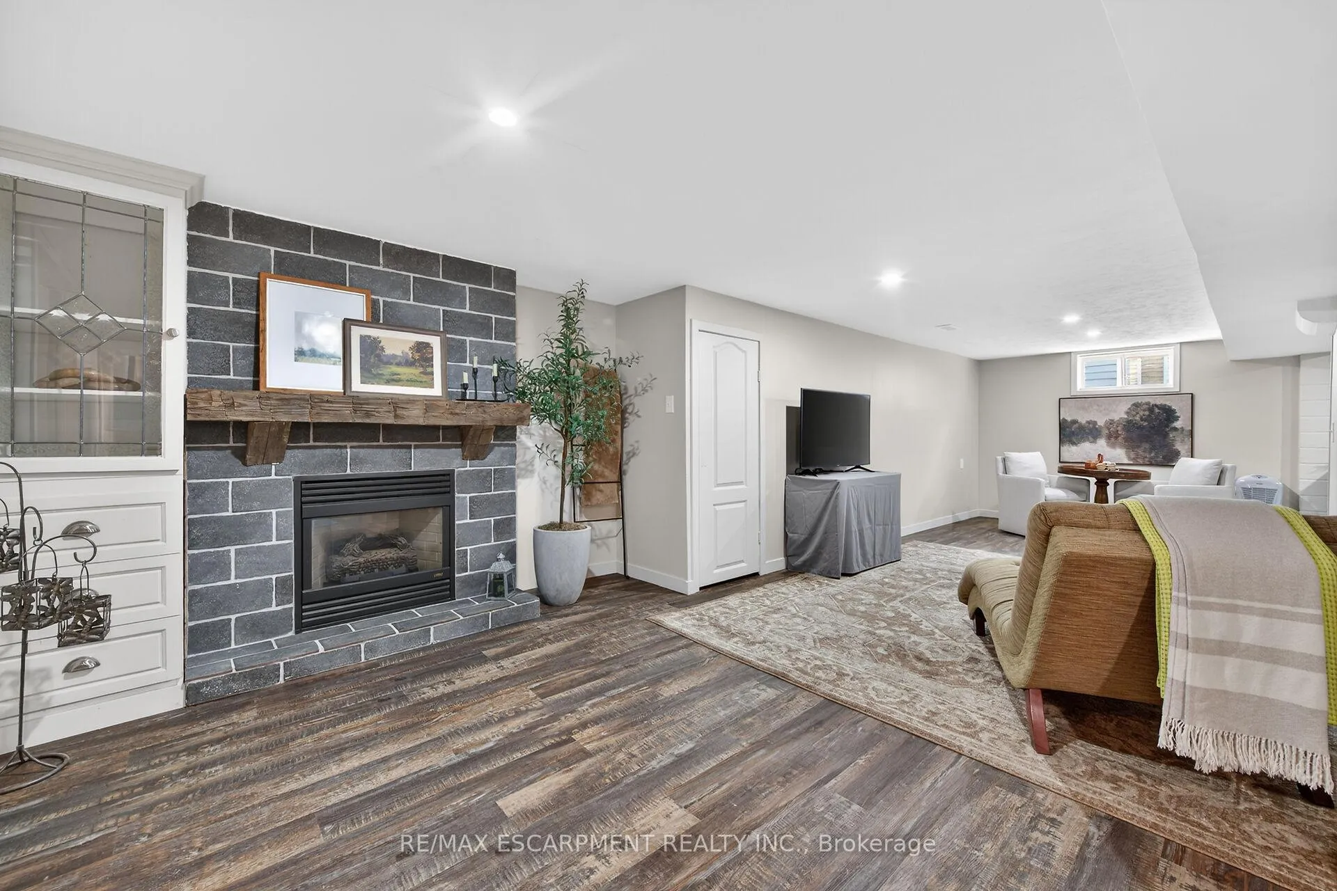 Photo 26 of 10 Elm Street, Norfolk, Simcoe — HOMEH