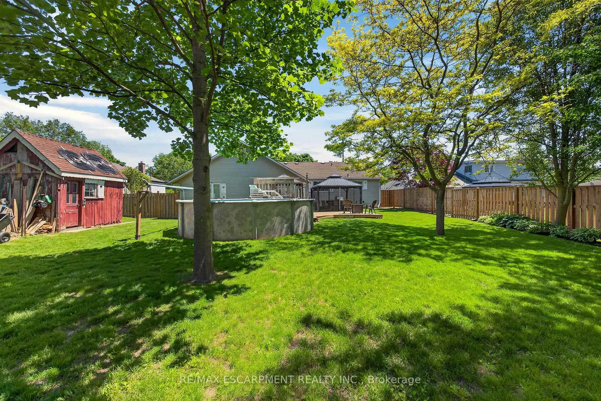 Photo 39 of 10 Elm Street, Norfolk, Simcoe — HOMEH