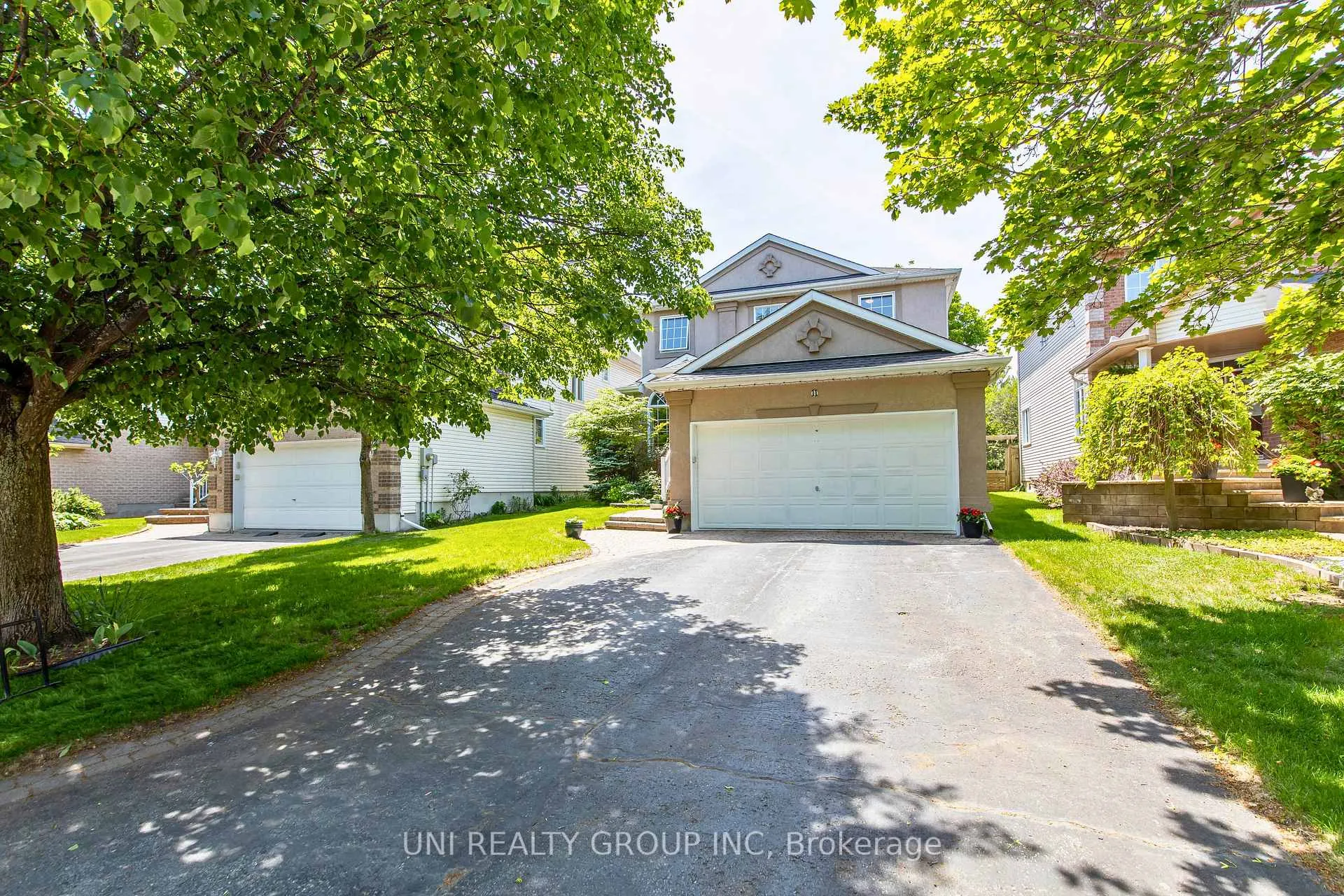 Front of 11 Langford Crescent