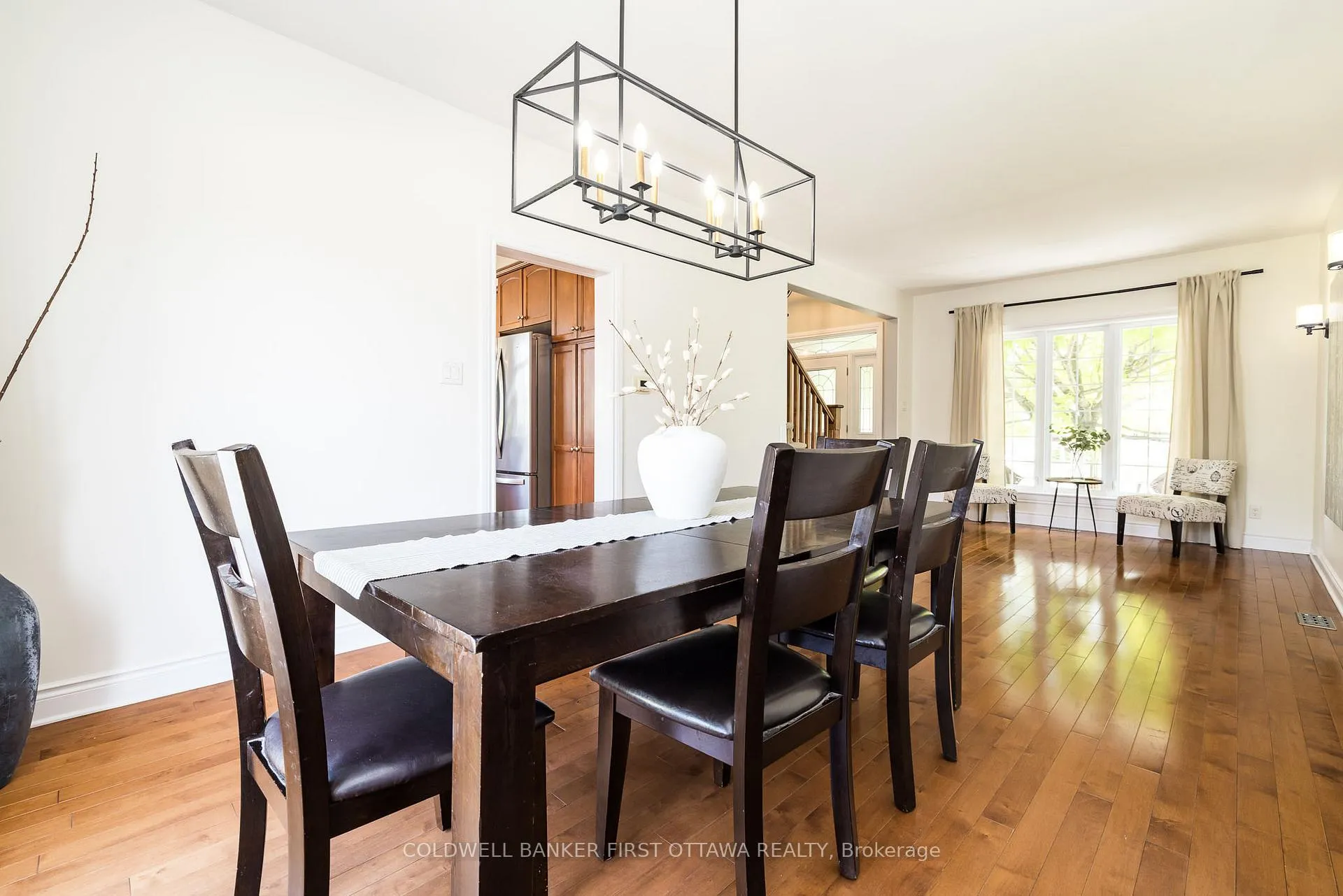 Photo 10 of 187 Glenncastle Drive, Ottawa, Carp — HOMEH