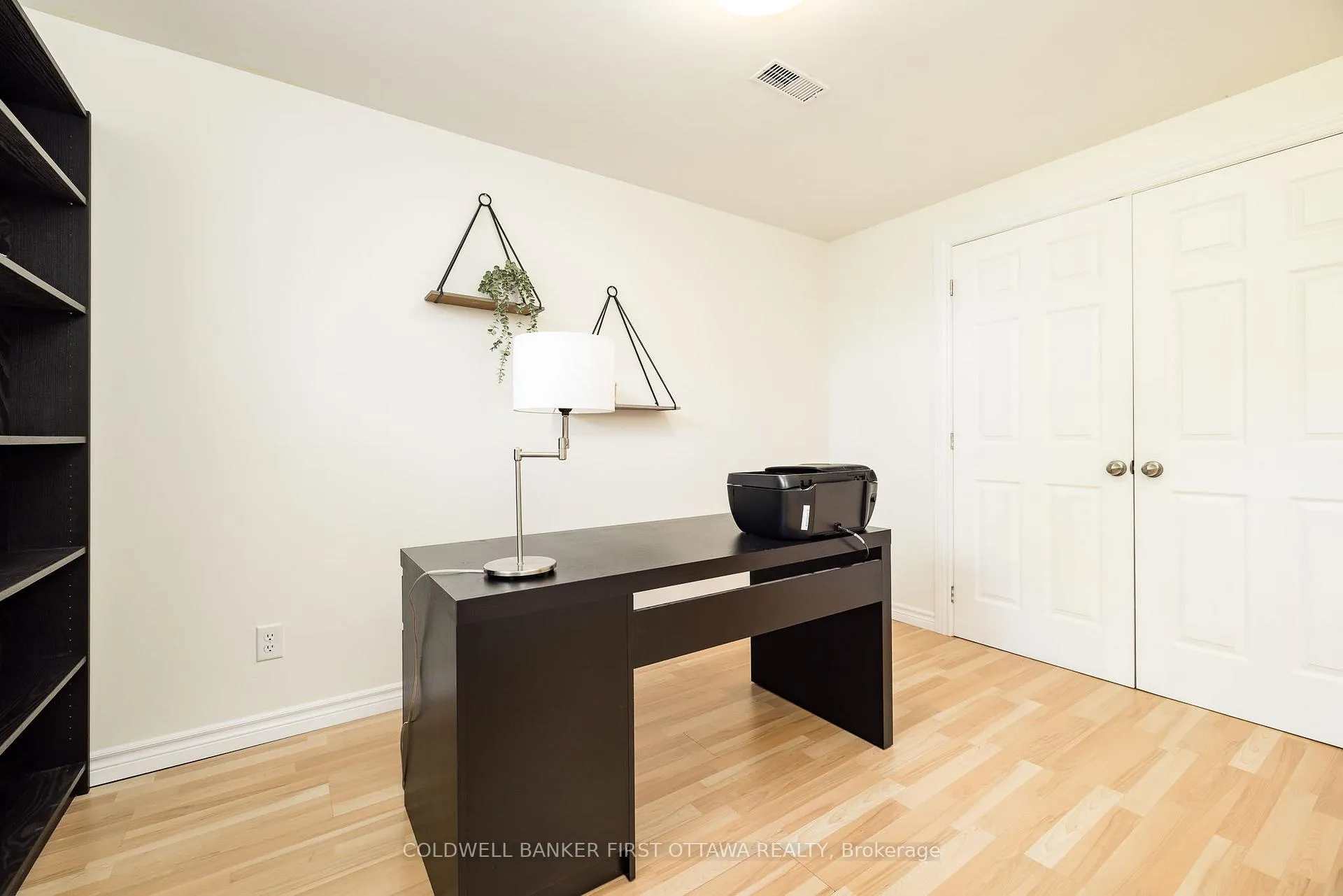 Photo 42 of 187 Glenncastle Drive, Ottawa, Carp — HOMEH
