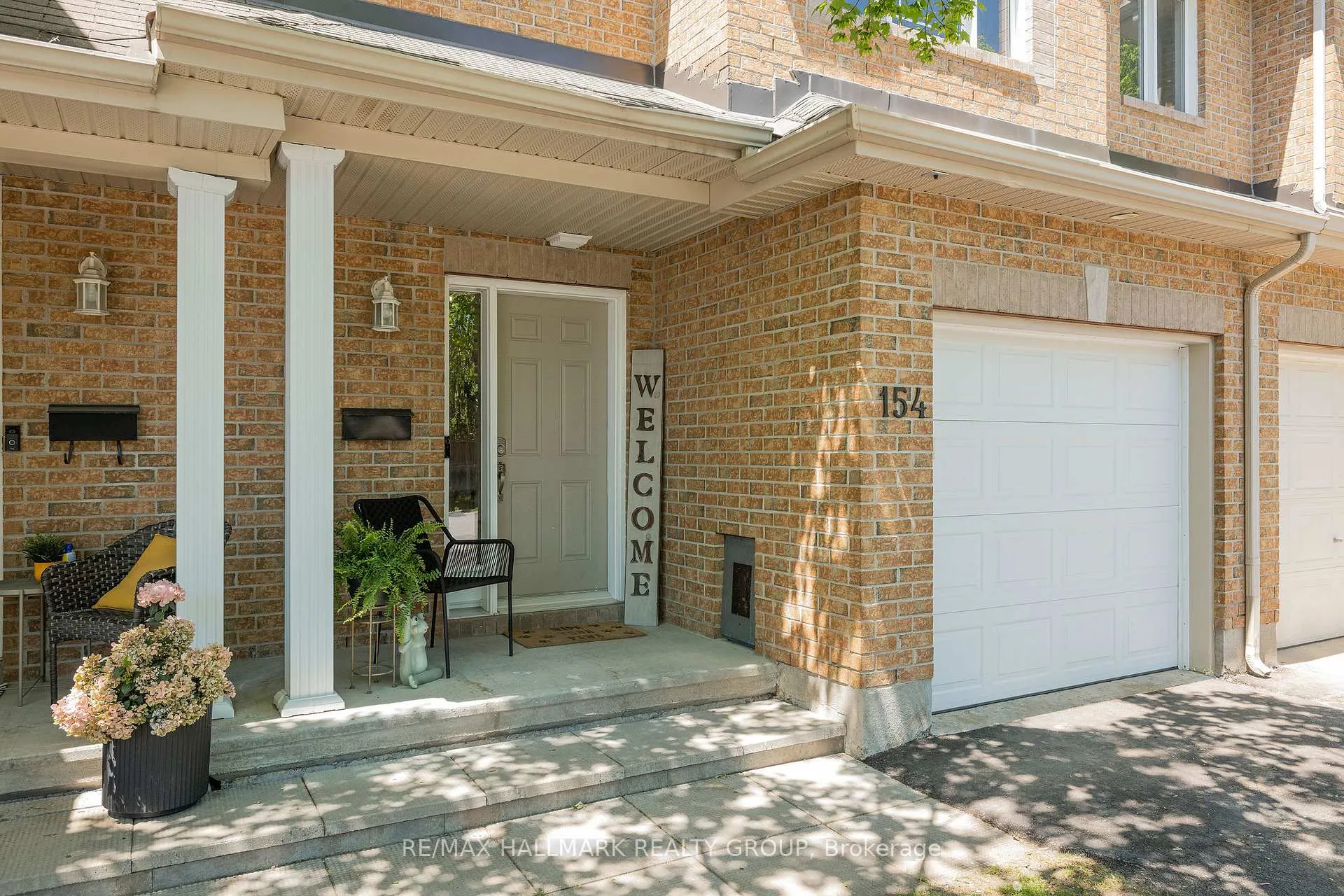 Photo 2 of 154 Talltree Crescent, Ottawa, Stittsville (Central) — HOMEH