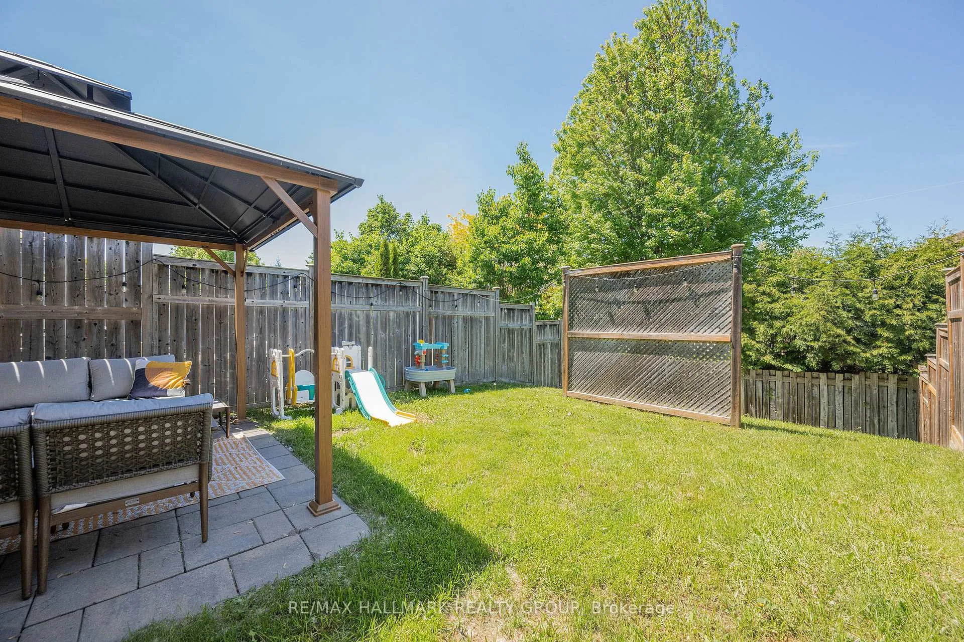 Photo 44 of 154 Talltree Crescent, Ottawa, Stittsville (Central) — HOMEH
