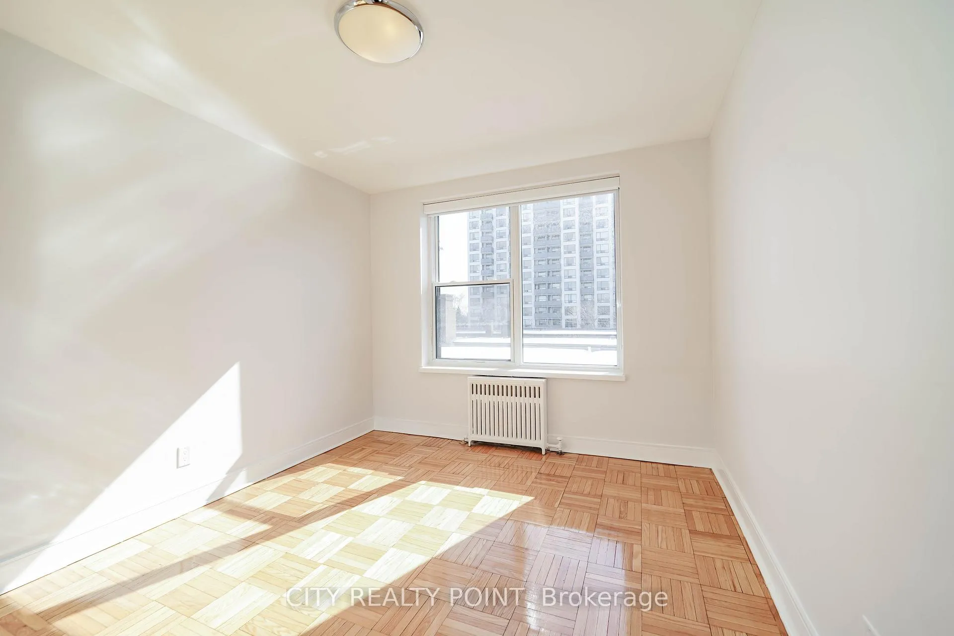 Photo 12 of Unit 405, 1545 Bathurst Street, Toronto, Forest Hill South — HOMEH