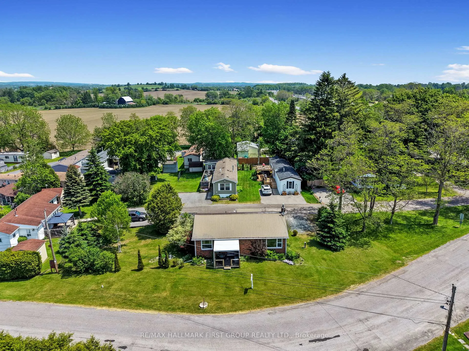 Photo 34 of 2 Park Lane, Hamilton Township, Rural Hamilton — HOMEH