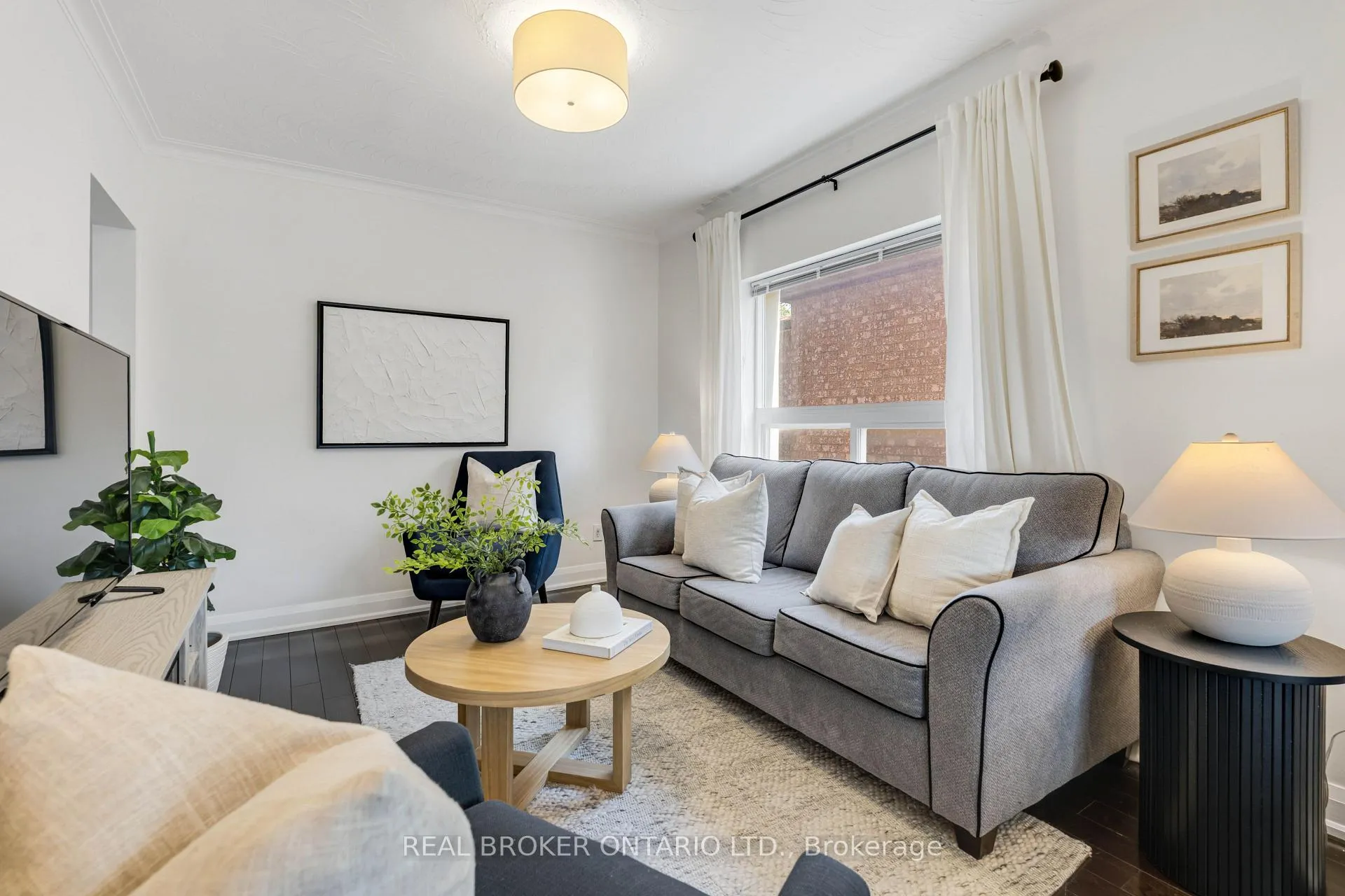 Photo 6 of 57 Scott Road, Toronto, Keelesdale-Eglinton West — HOMEH