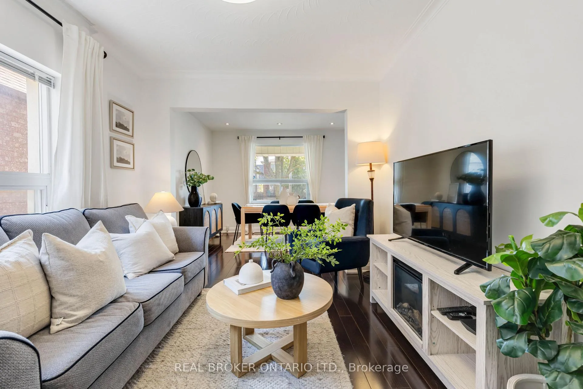 Photo 8 of 57 Scott Road, Toronto, Keelesdale-Eglinton West — HOMEH