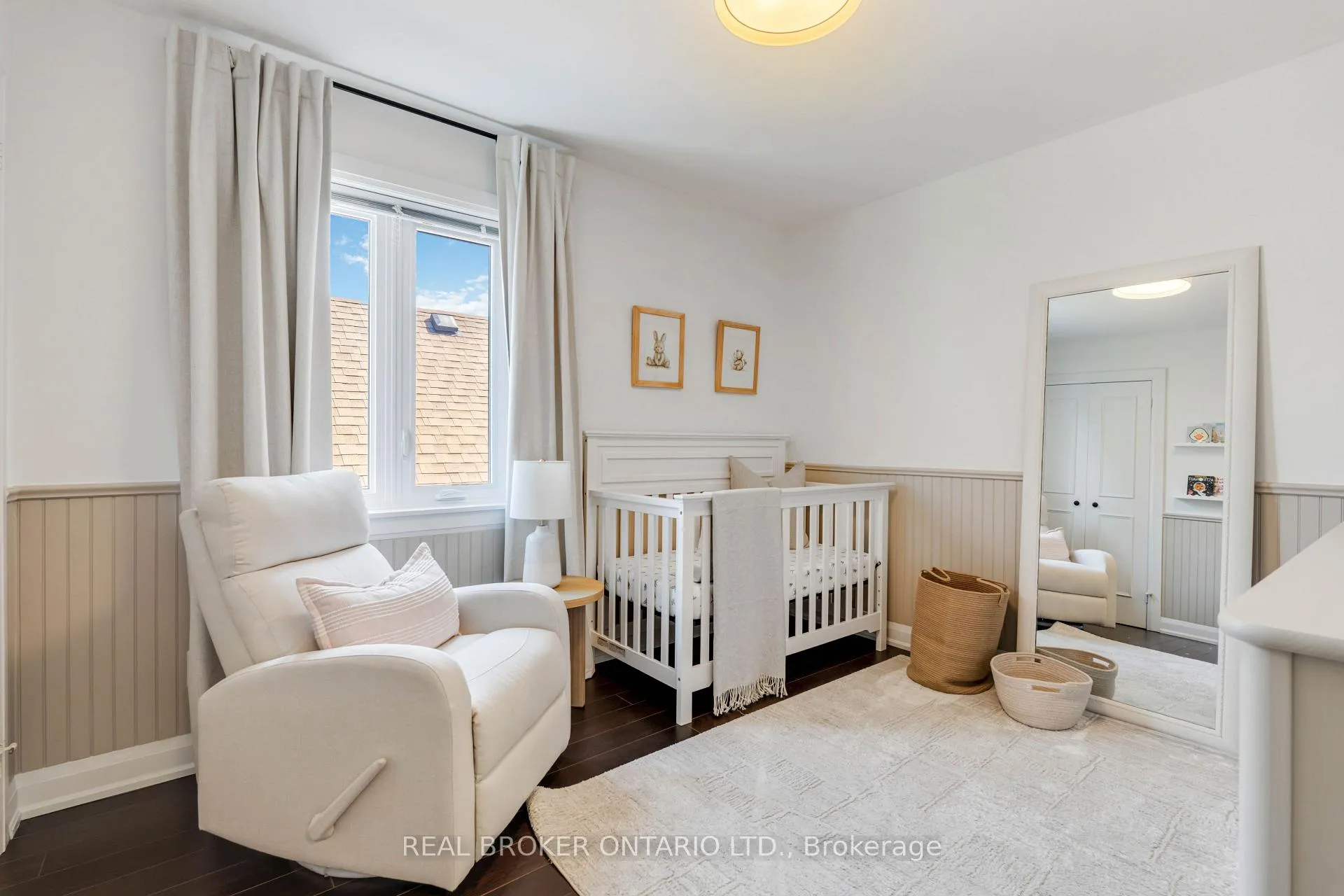 Photo 16 of 57 Scott Road, Toronto, Keelesdale-Eglinton West — HOMEH