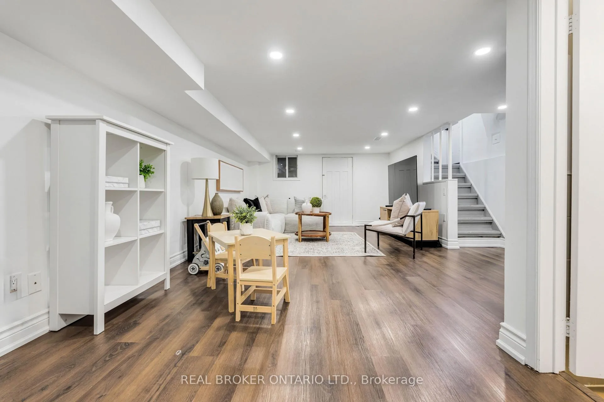 Photo 25 of 57 Scott Road, Toronto, Keelesdale-Eglinton West — HOMEH