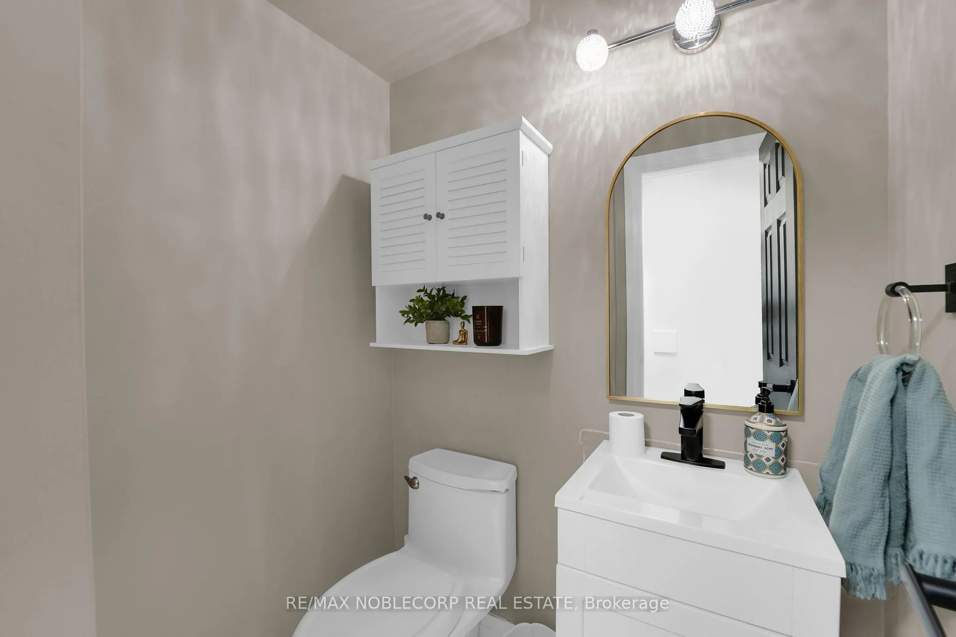 Photo 7 of 115 Elgin Drive, Brampton, Brampton South — HOMEH