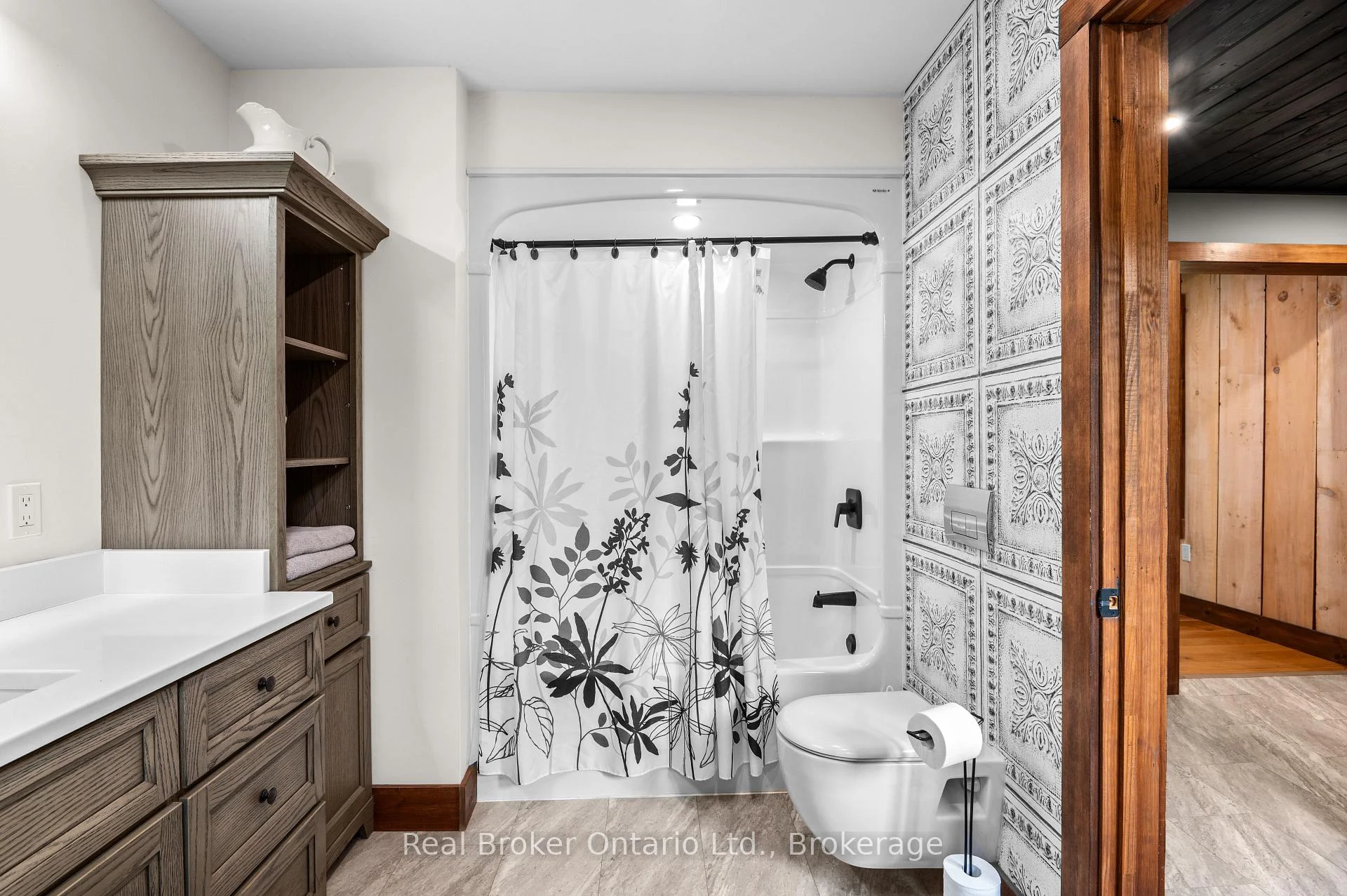 Photo 32 of 401479 Grey Road 4, West Grey — HOMEH