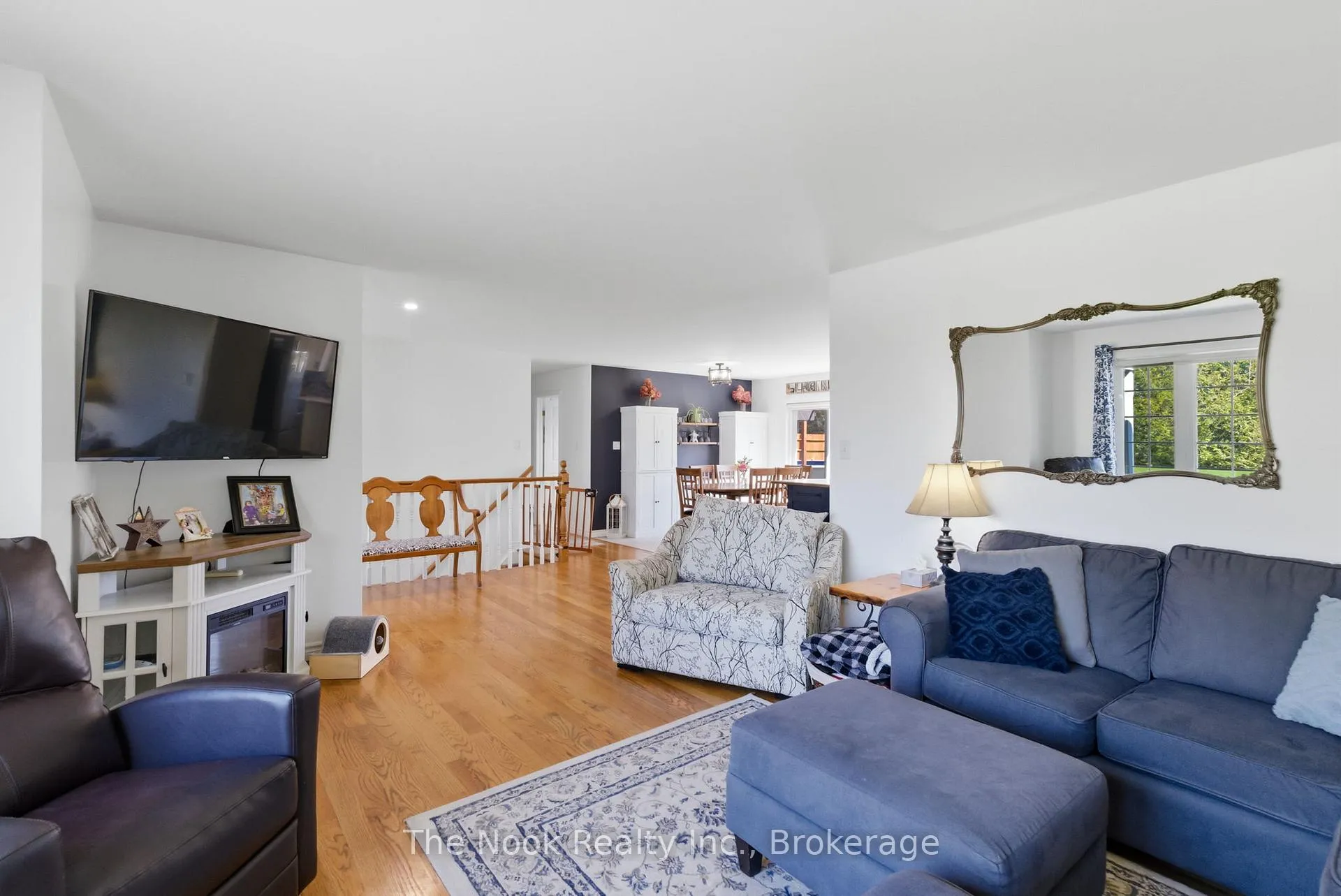 Photo 5 of 1545 Camp Line Road, Douro-Dummer — HOMEH