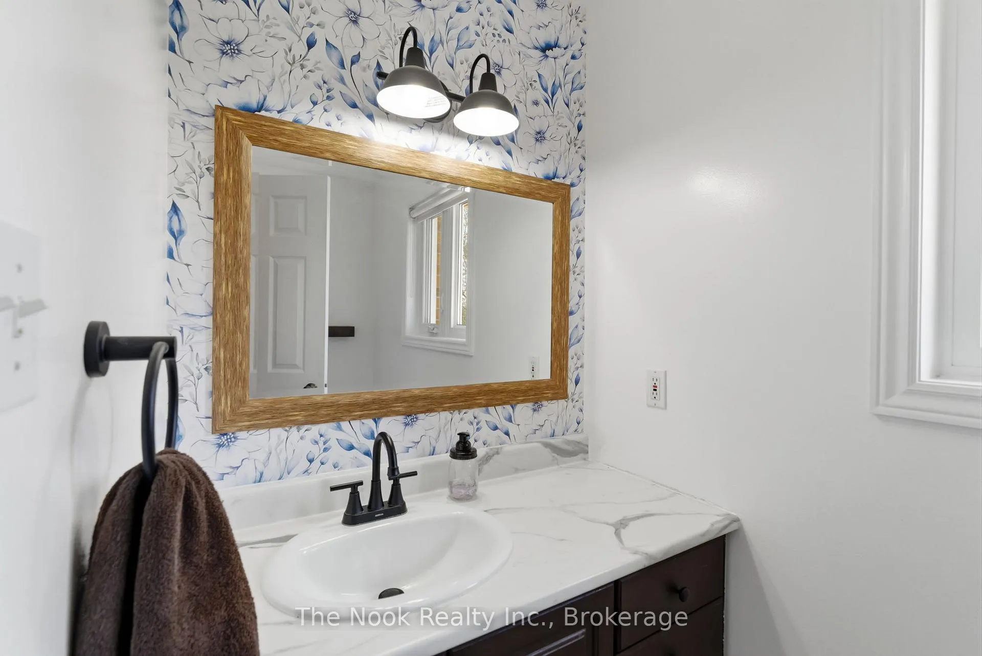 Photo 9 of 1545 Camp Line Road, Douro-Dummer — HOMEH