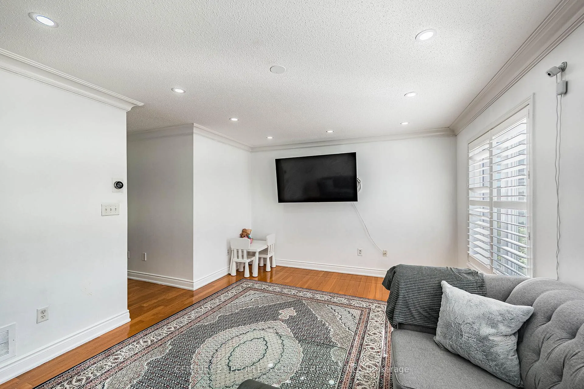 Photo 12 of 2880 Garnethill Way, Oakville, Westmount — HOMEH